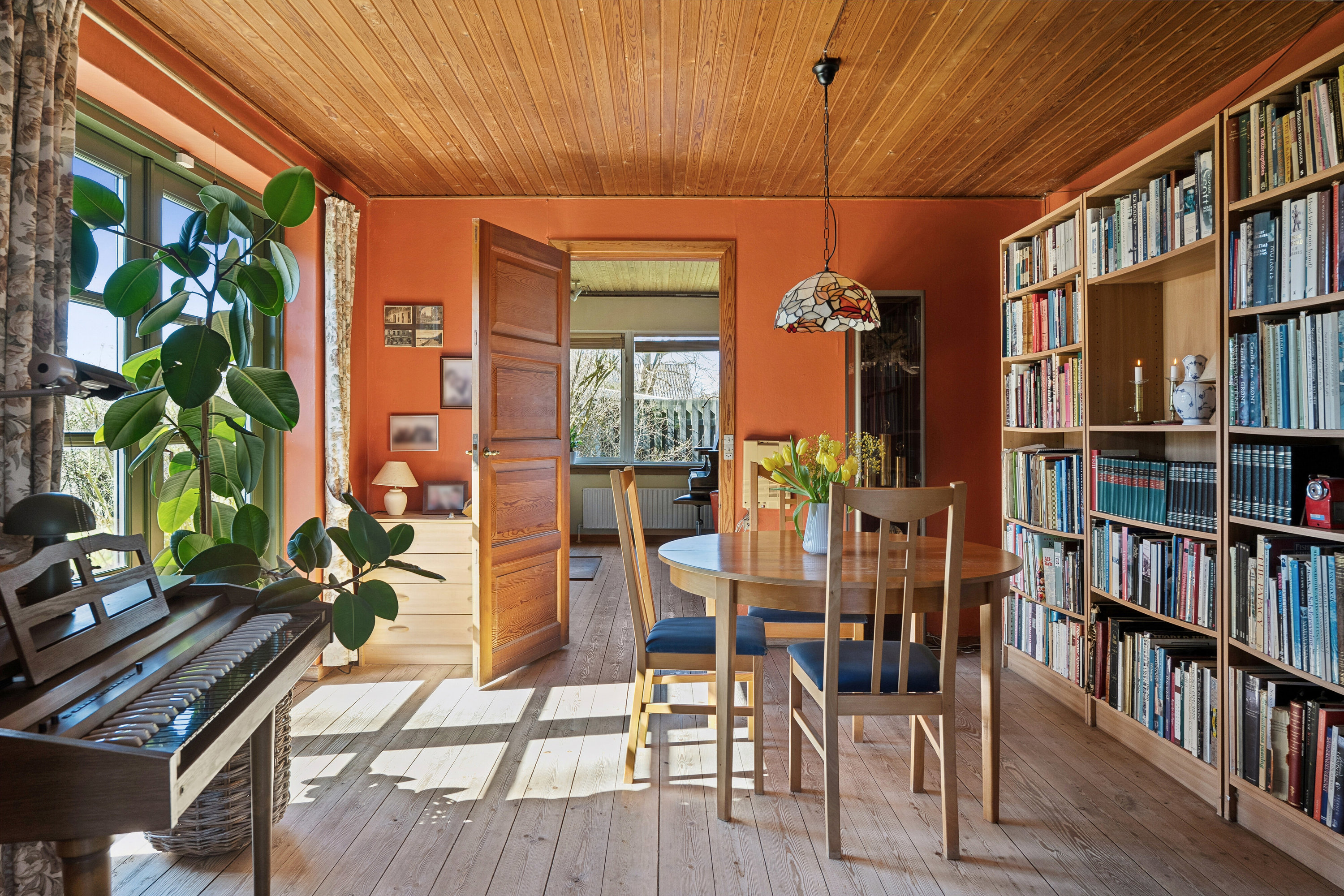 Fremhævet værelse billede i fuldskærmstilstand. Billede af Saunte Bygade 32, 3100 Hornbæk