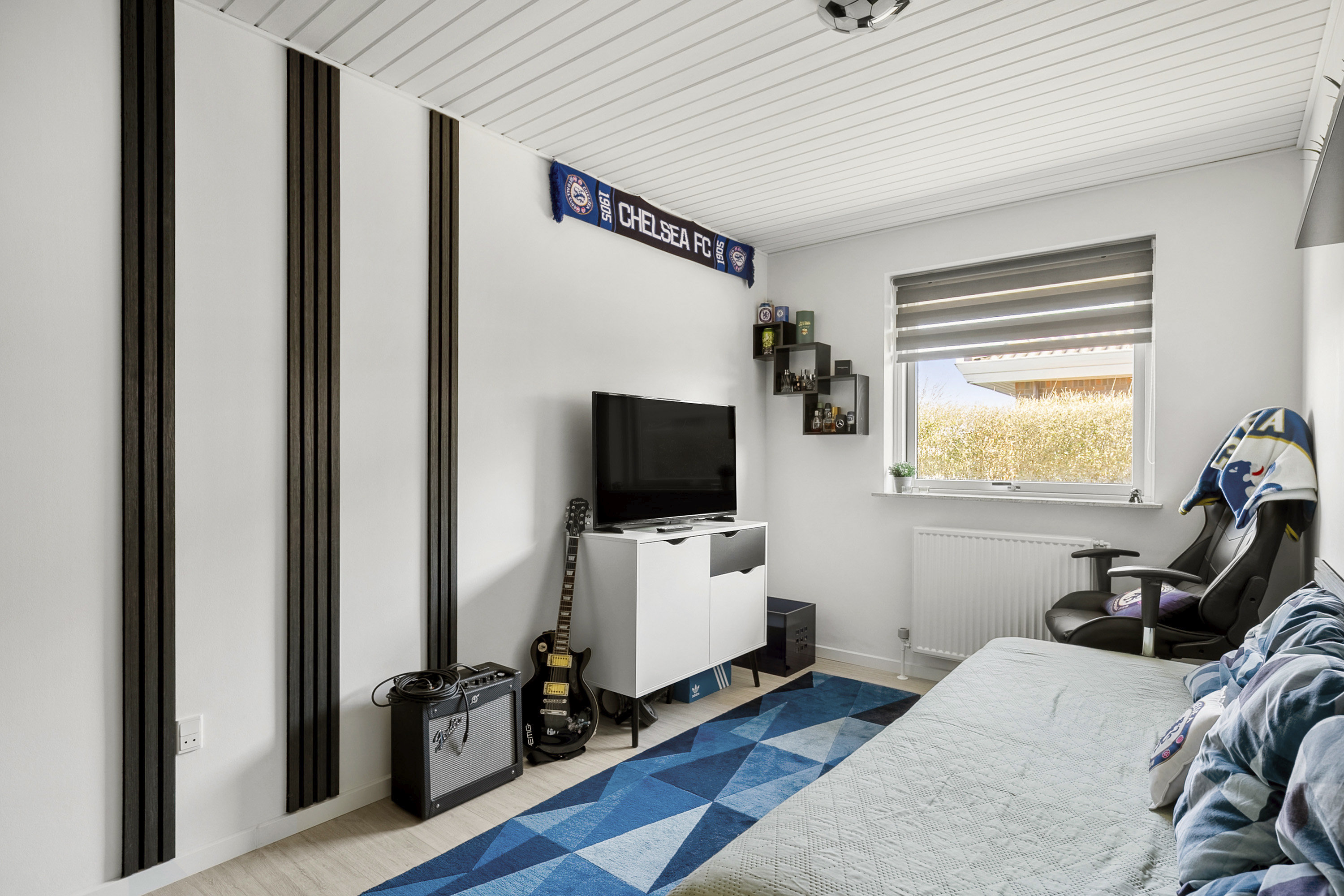 Fremhævet soveværelse billede i fuldskærmstilstand. Billede af Brolandvej 83, Agedrup, 5320 Agedrup