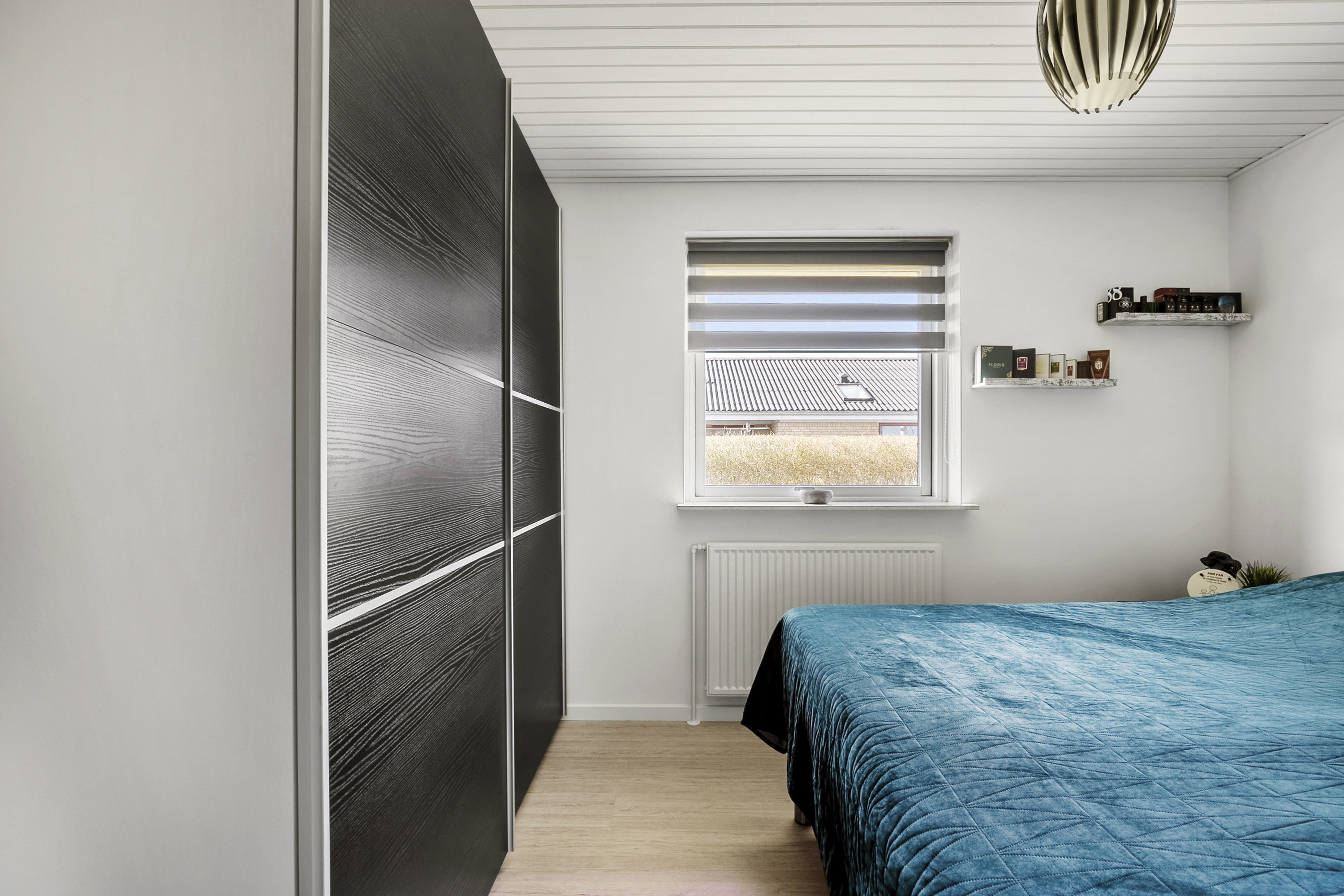 Fremhævet soveværelse billede i fuldskærmstilstand. Billede af Brolandvej 83, Agedrup, 5320 Agedrup