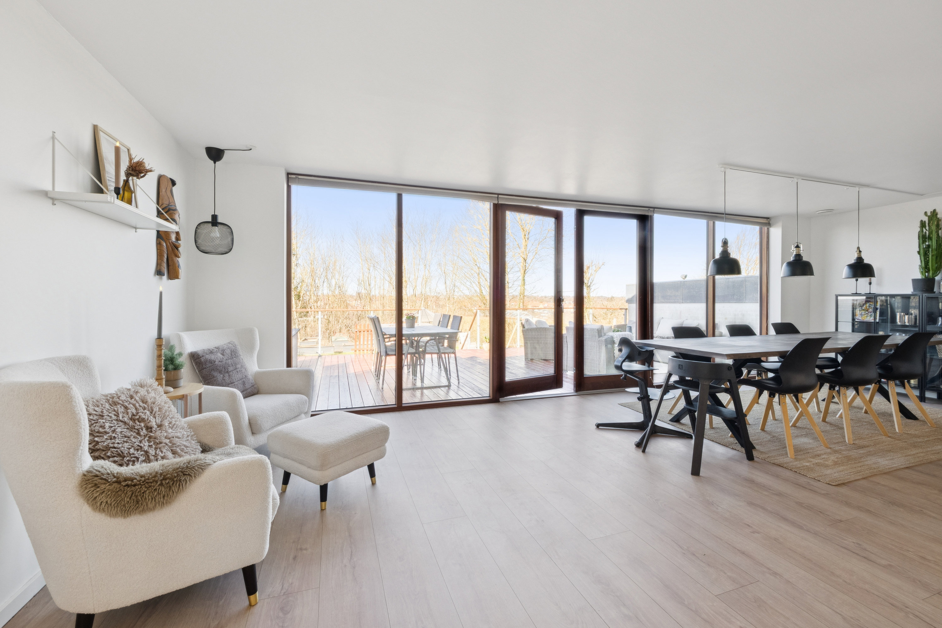 Fremhævet stue billede i fuldskærmstilstand. Billede af Højlundsvej 13, 7800 Skive