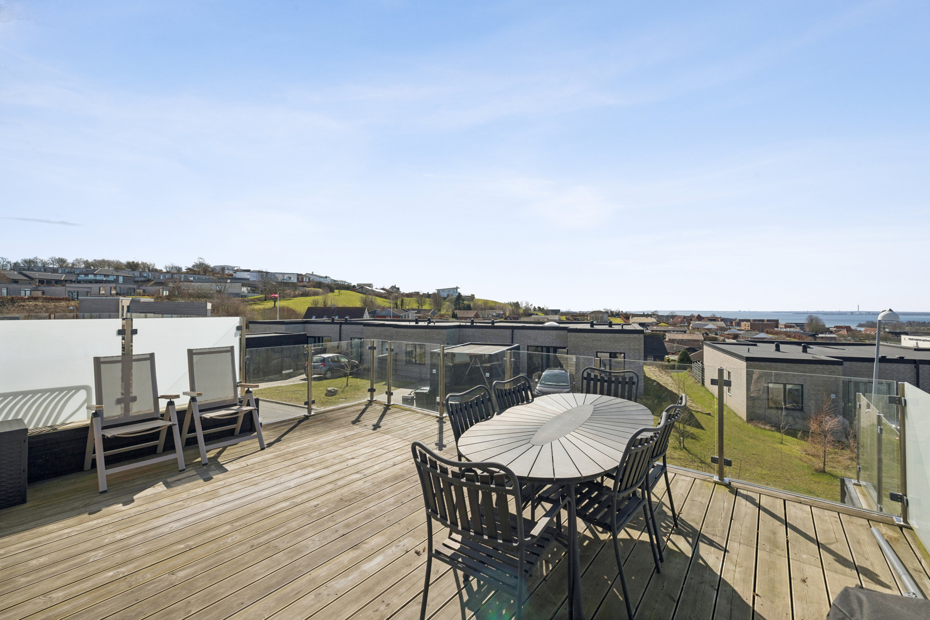 Fremhævet terrasse billede i fuldskærmstilstand. Billede af Baunehøjparken 22C, 8410 Rønde