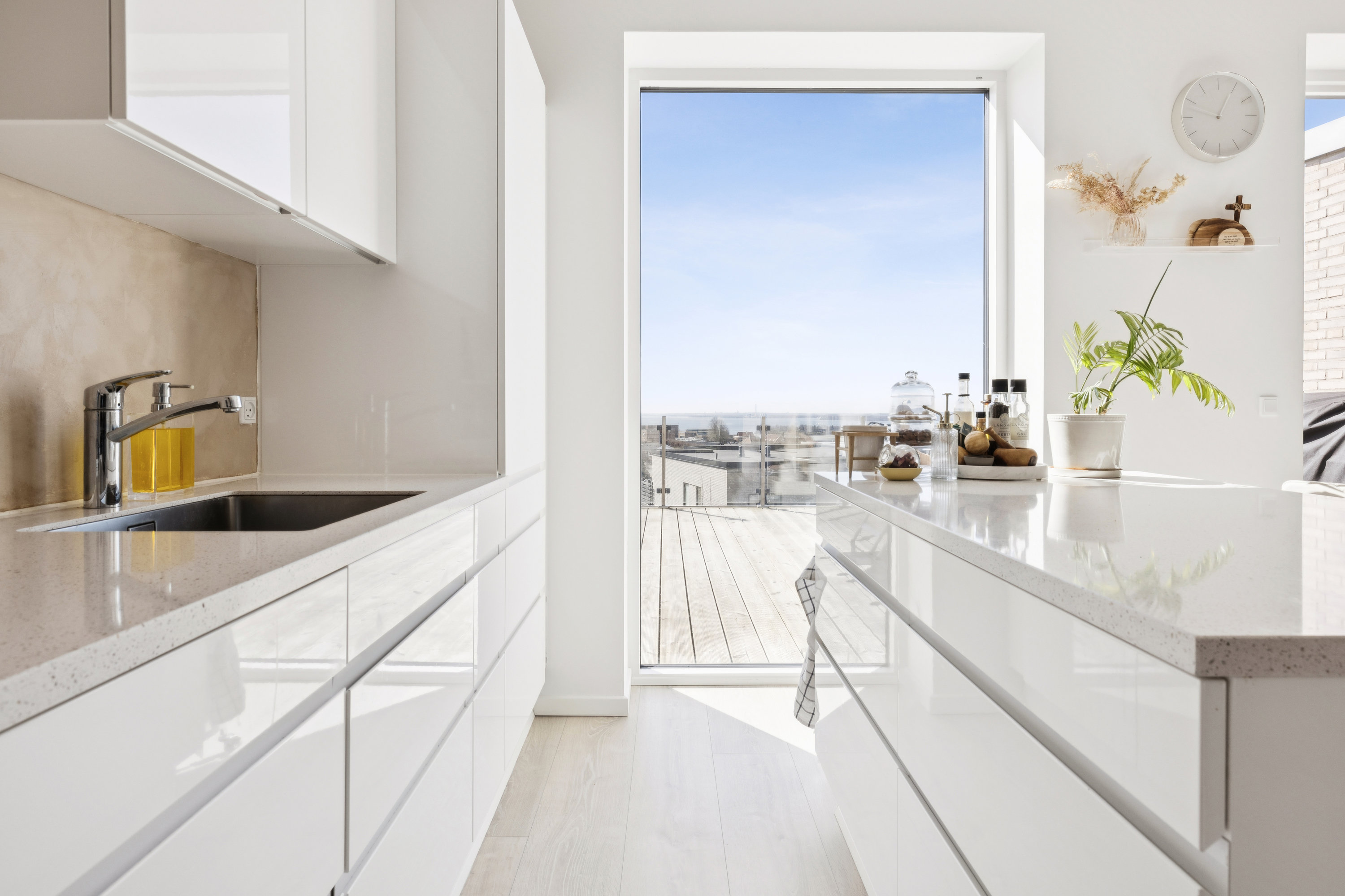 Fremhævet køkken billede i fuldskærmstilstand. Billede af Baunehøjparken 22C, 8410 Rønde