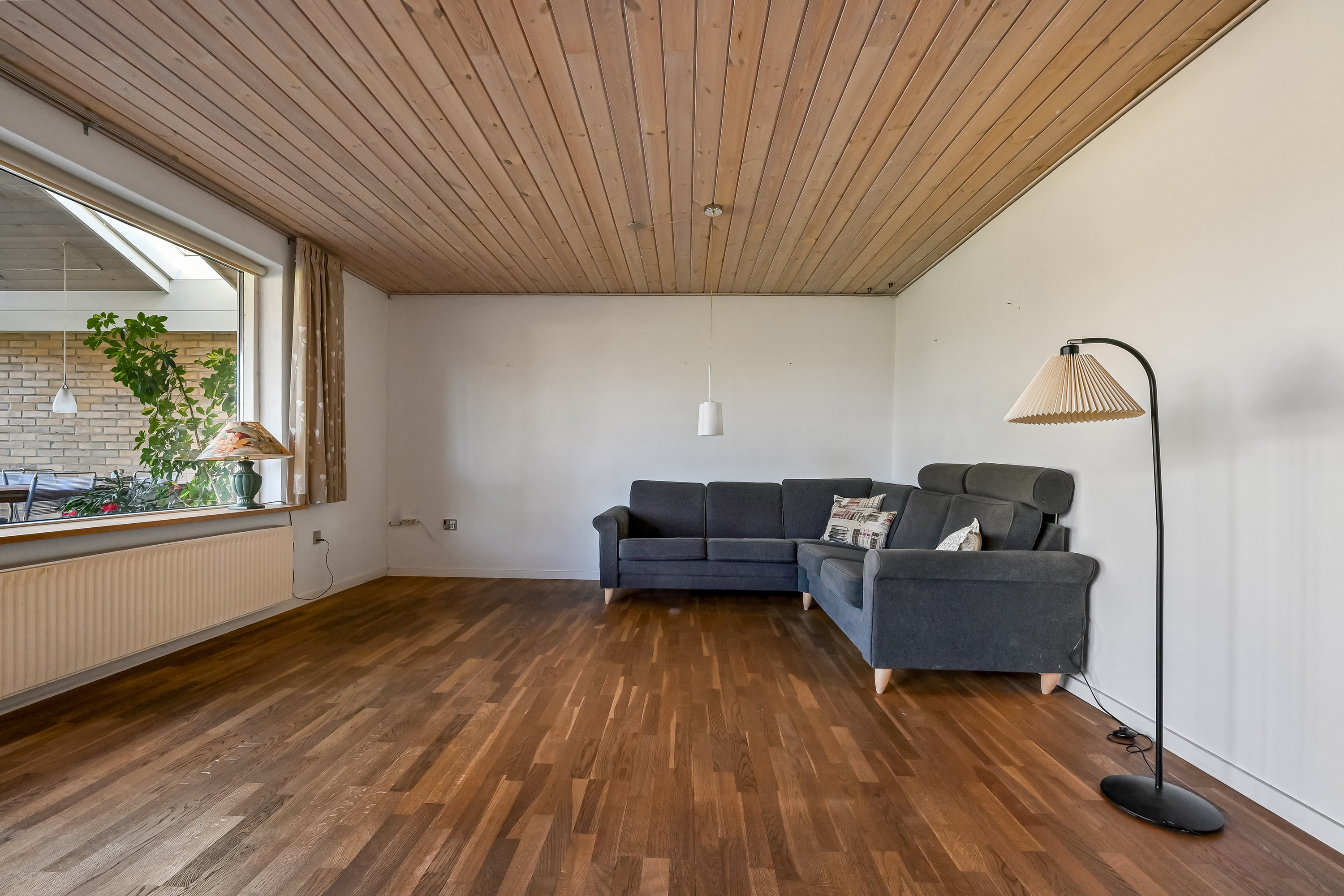 Fremhævet stue billede i fuldskærmstilstand. Billede af Jagtvej 32, Hammerum, 7400 Herning