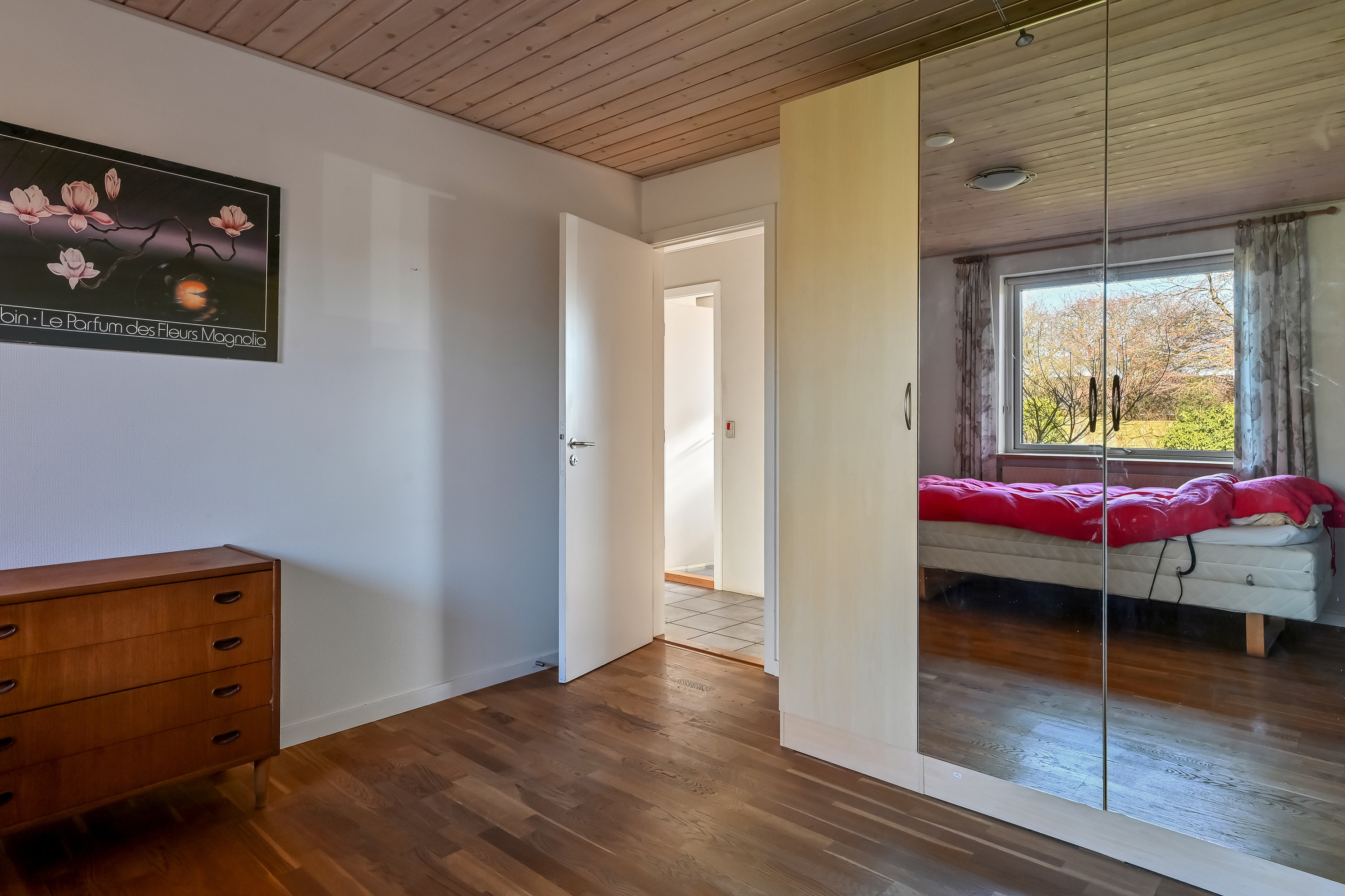 Fremhævet soveværelse billede i fuldskærmstilstand. Billede af Jagtvej 32, Hammerum, 7400 Herning