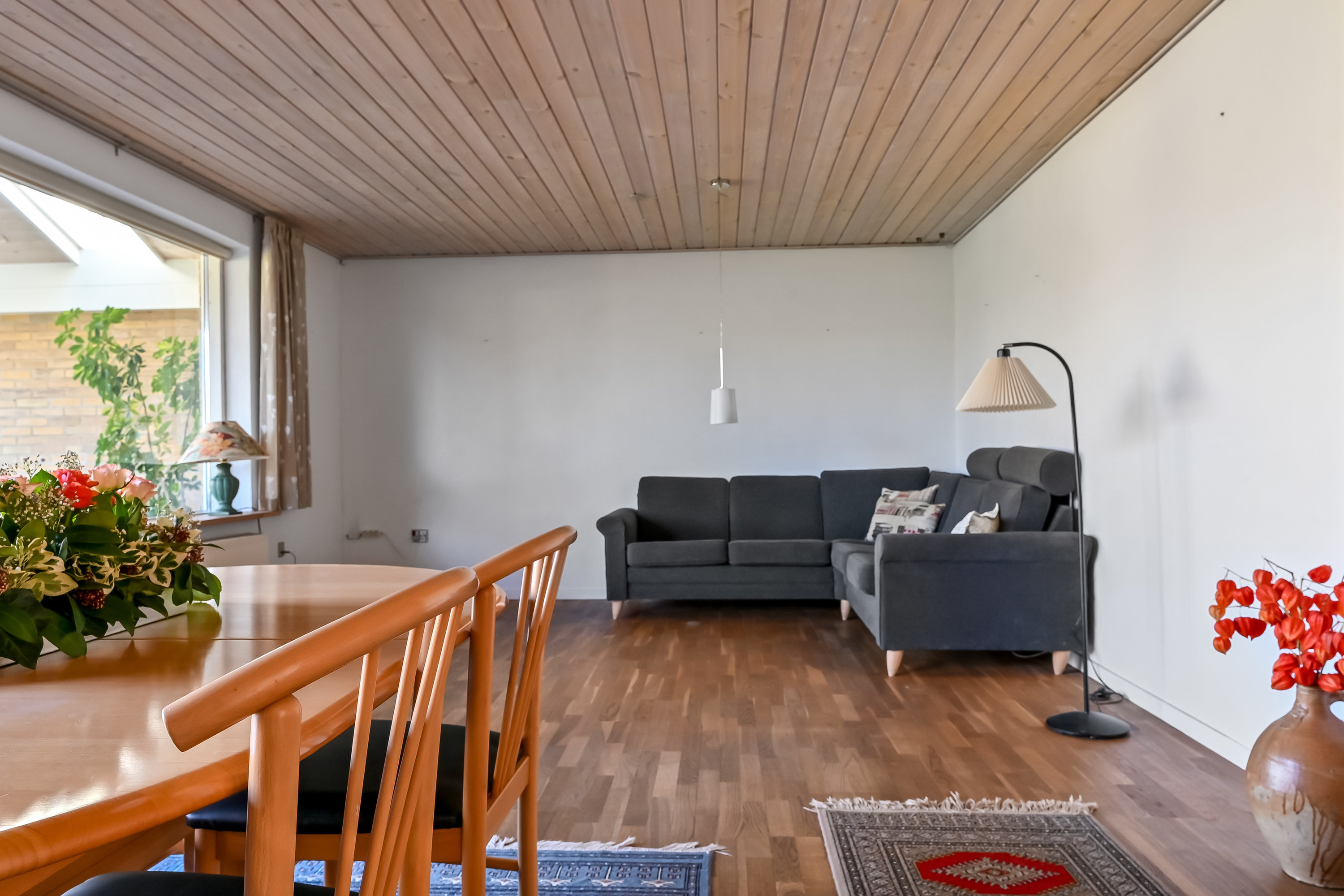 Fremhævet stue billede i fuldskærmstilstand. Billede af Jagtvej 32, Hammerum, 7400 Herning