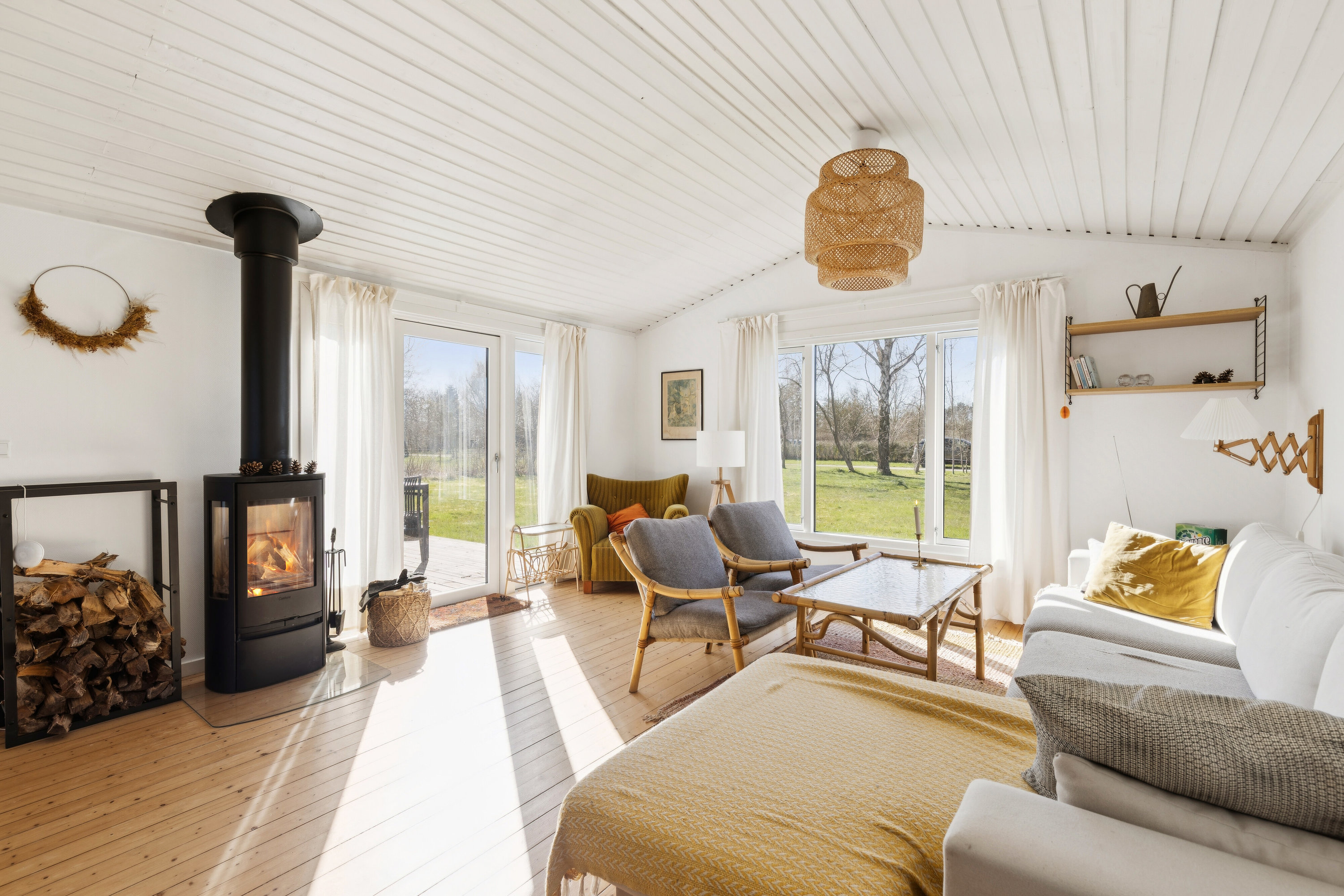 Fremhævet stue billede i fuldskærmstilstand. Billede af Mindevej 16, Dalby Strand, 4281 Gørlev