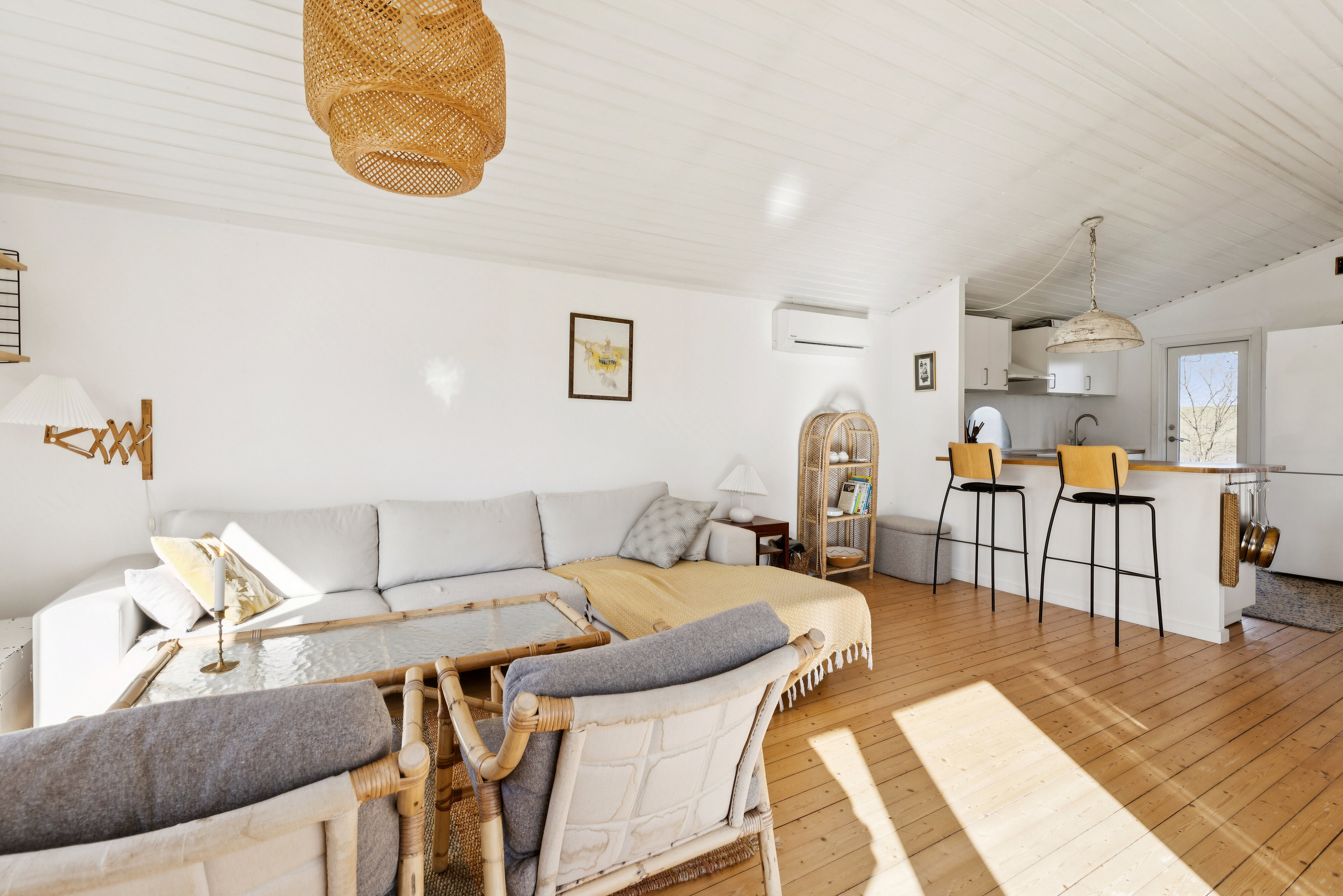 Fremhævet stue billede i fuldskærmstilstand. Billede af Mindevej 16, Dalby Strand, 4281 Gørlev