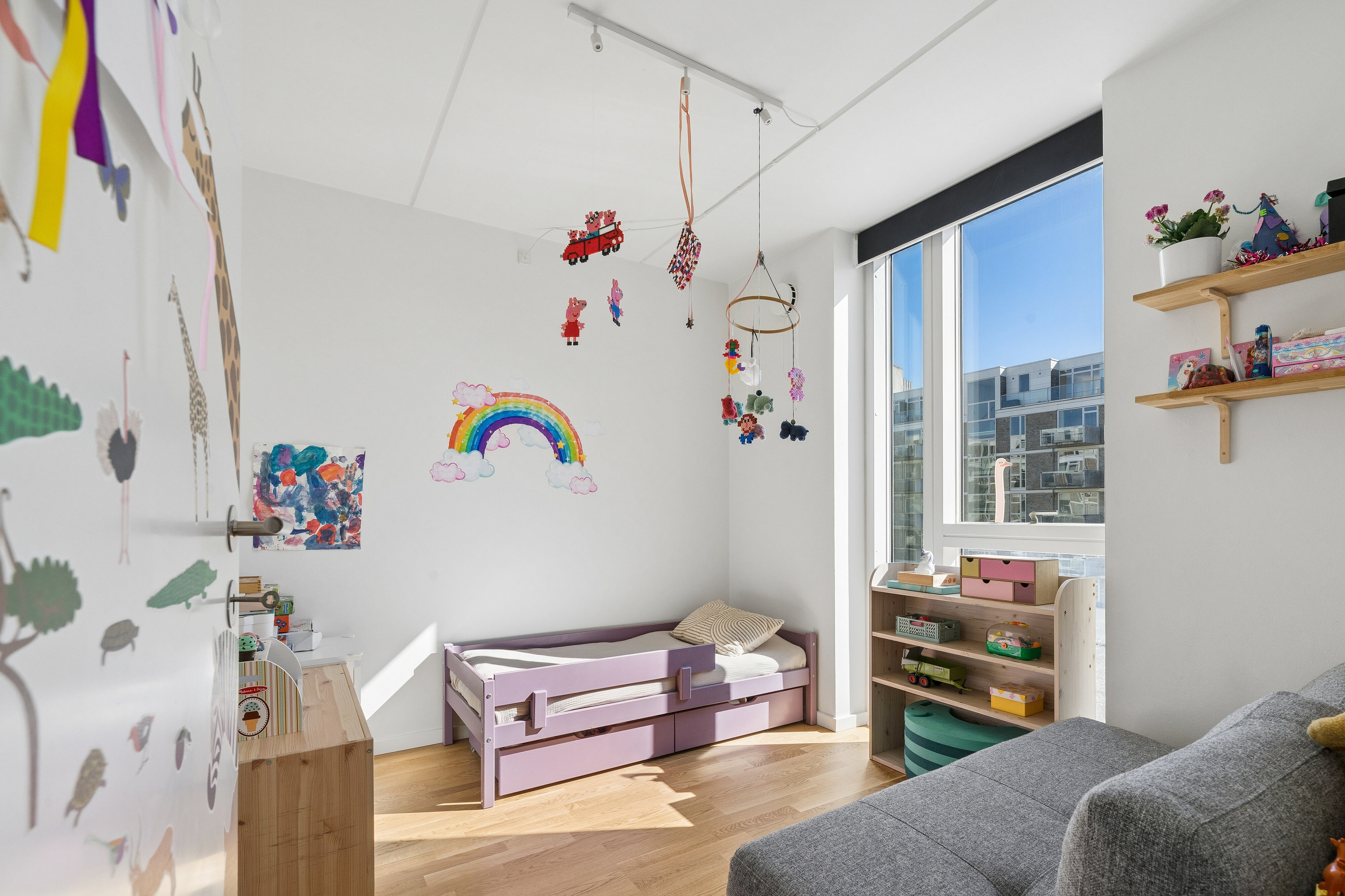 Fremhævet børneværelse billede i fuldskærmstilstand. Billede af Klaksvigsgade 7, 3. tv., 2300 København S