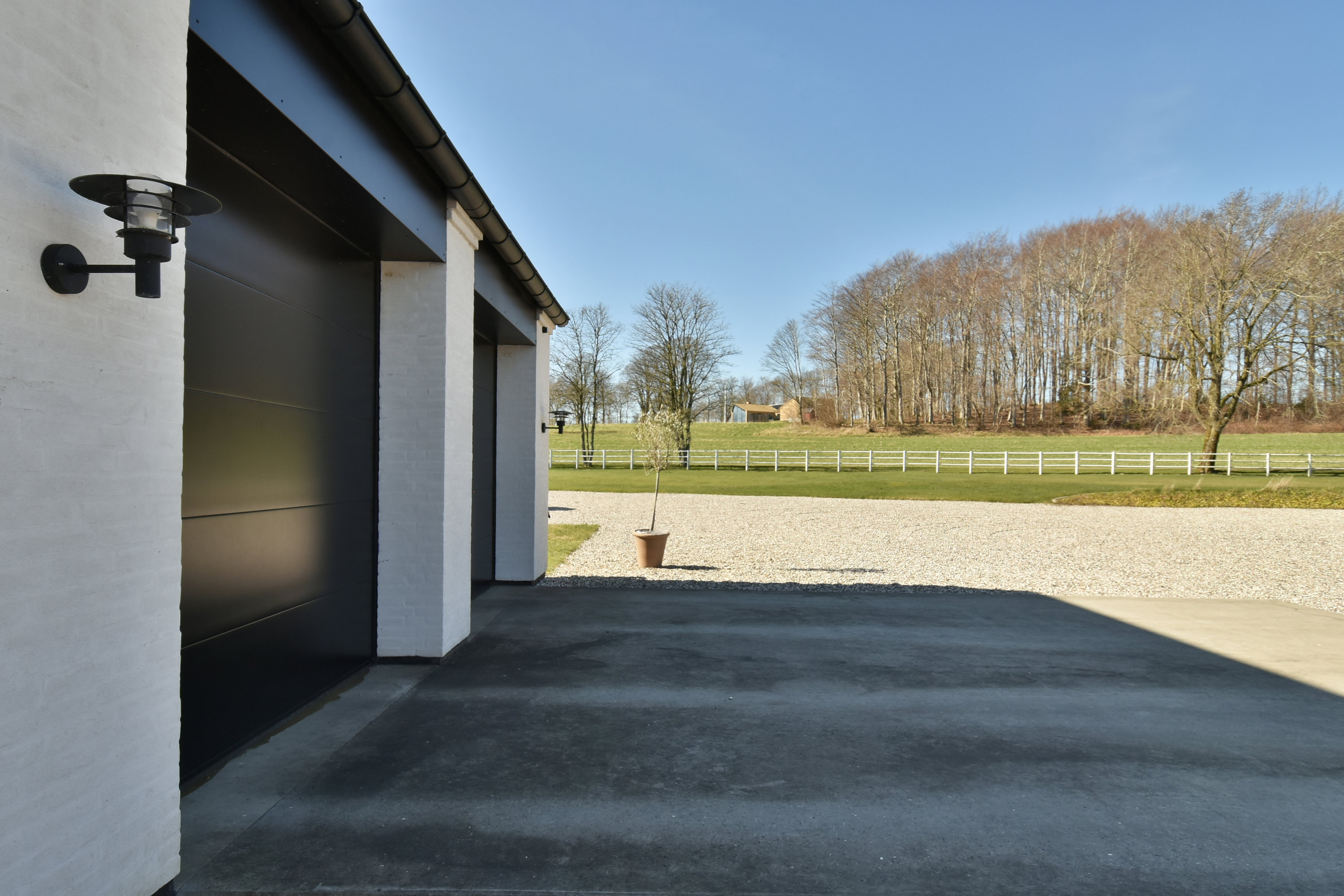 Fremhævet garage billede i fuldskærmstilstand. Billede af Kølkærvej 57, Hammerum, 7400 Herning