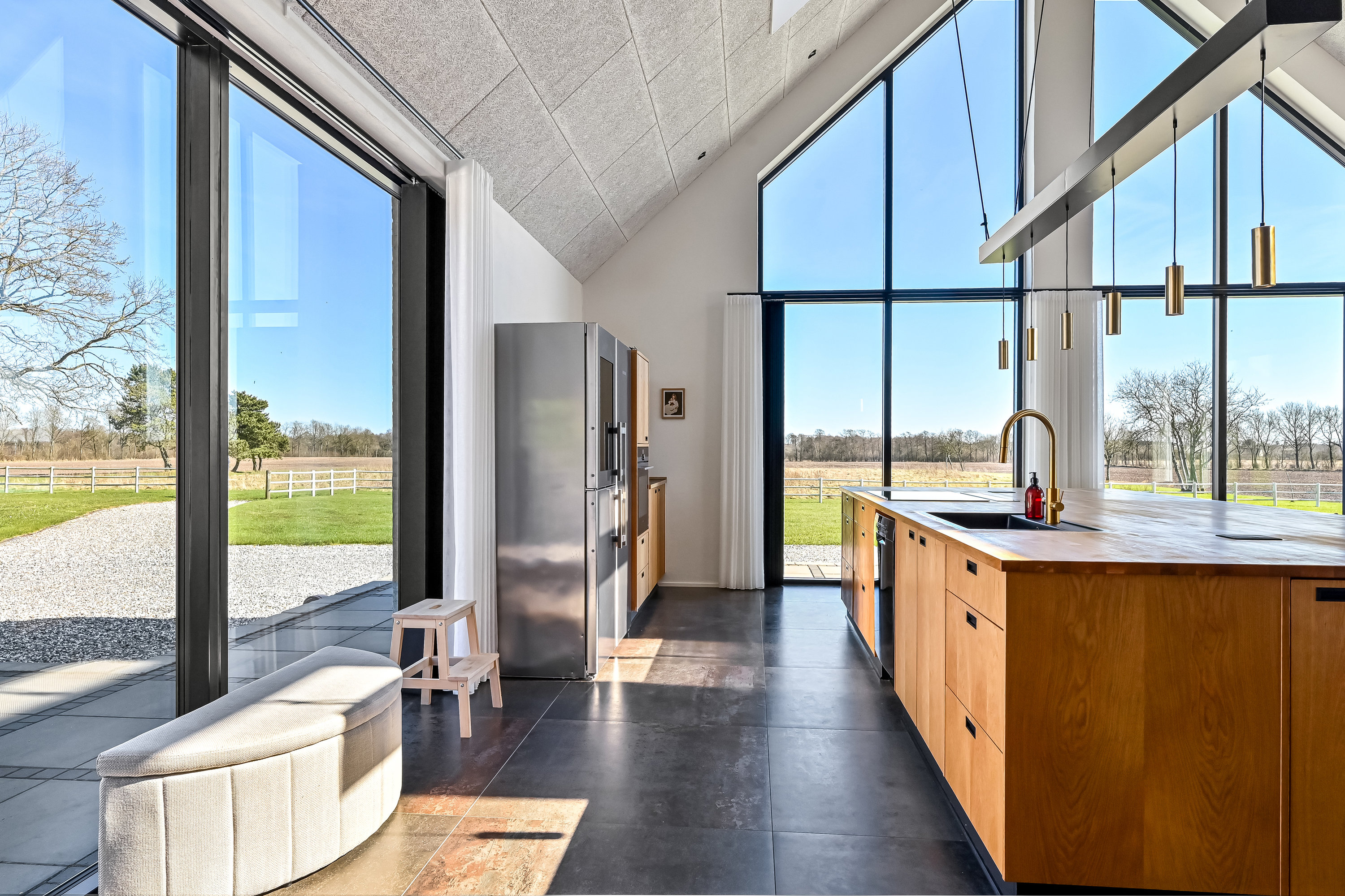 Fremhævet køkken billede i fuldskærmstilstand. Billede af Kølkærvej 57, Hammerum, 7400 Herning