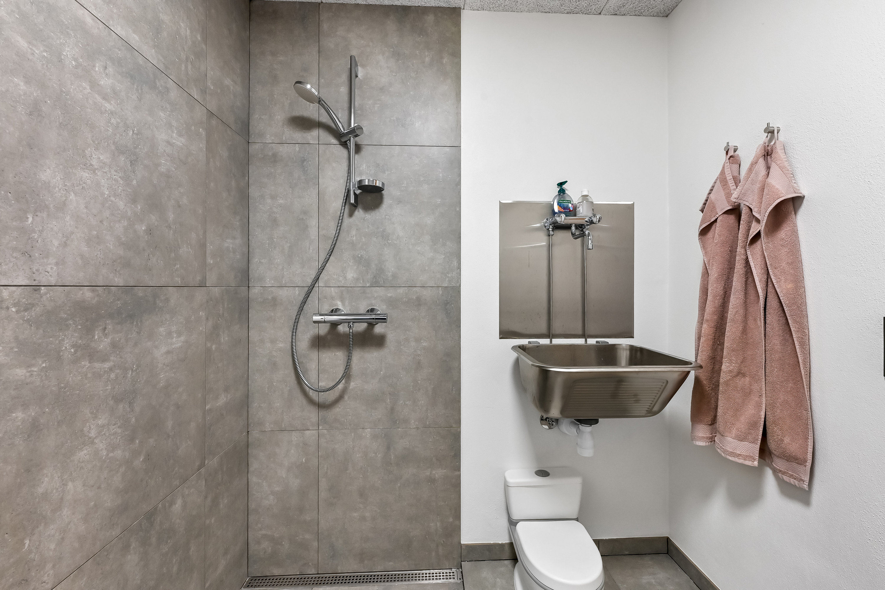 Fremhævet badeværelse billede i fuldskærmstilstand. Billede af Kølkærvej 57, Hammerum, 7400 Herning