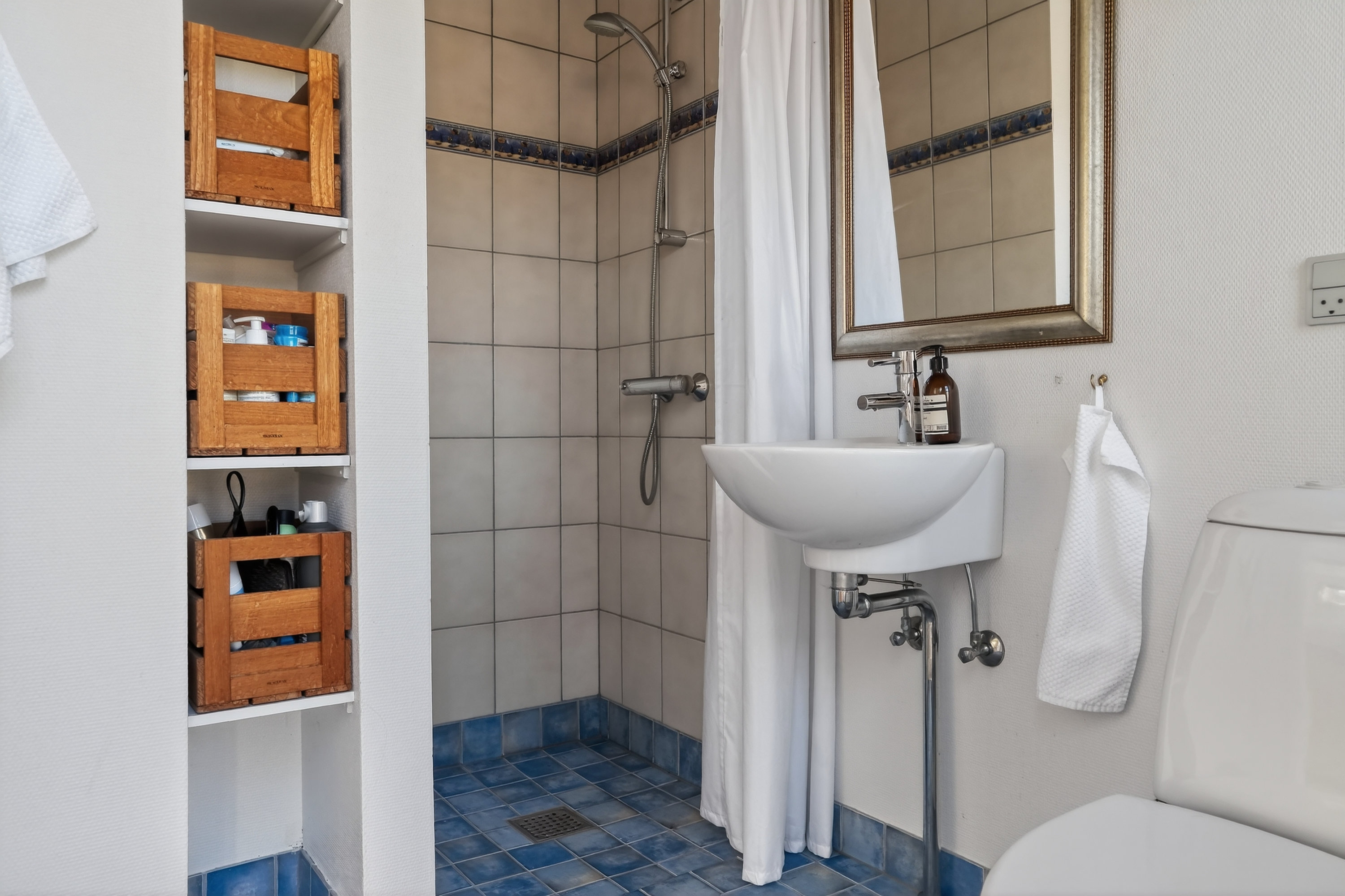 Fremhævet badeværelse billede i fuldskærmstilstand. Billede af Skærby Dal 26, Skærby Strand, 4500 Nykøbing Sj