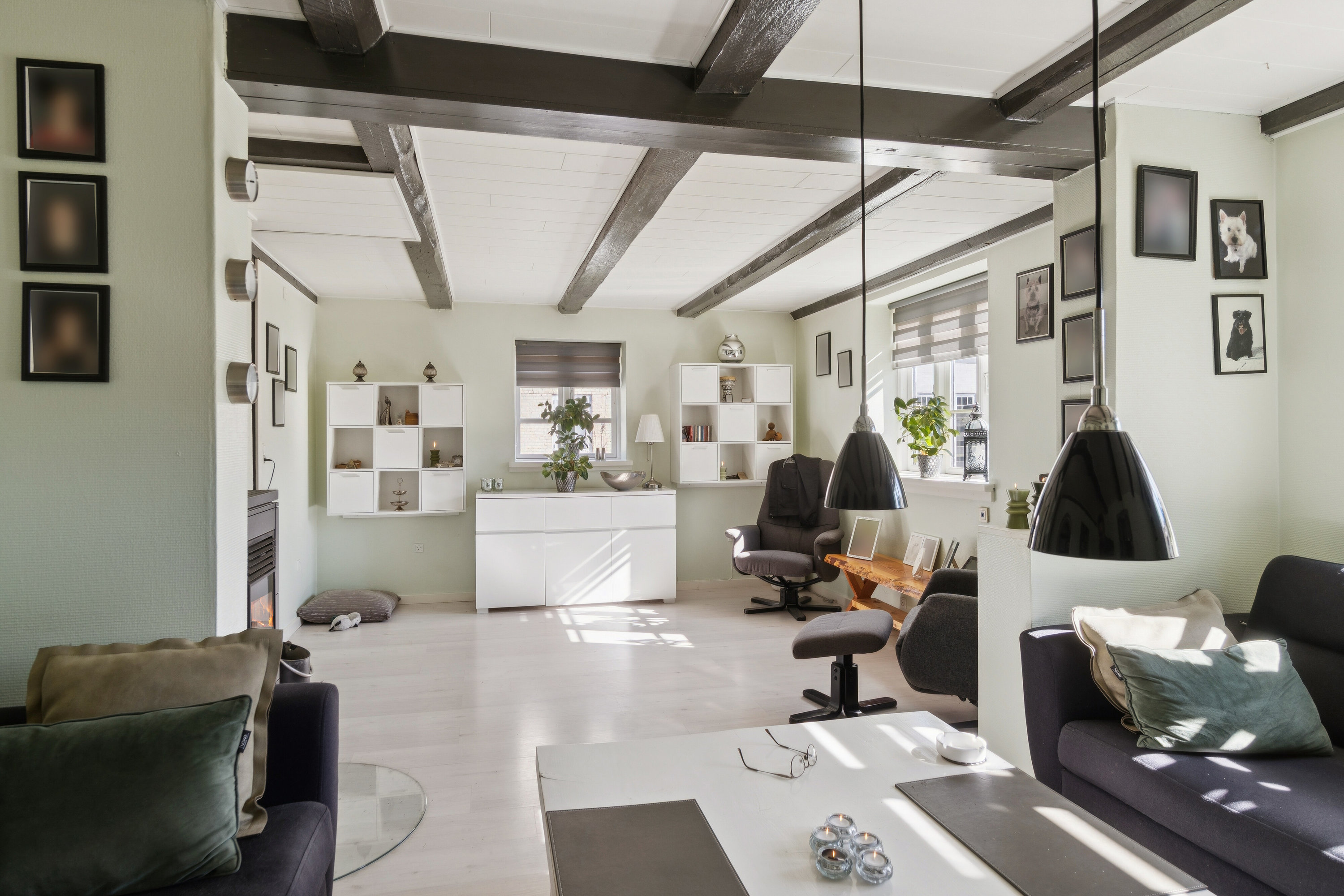 Fremhævet stue billede i fuldskærmstilstand. Billede af Arnakkevej 18, 4593 Eskebjerg