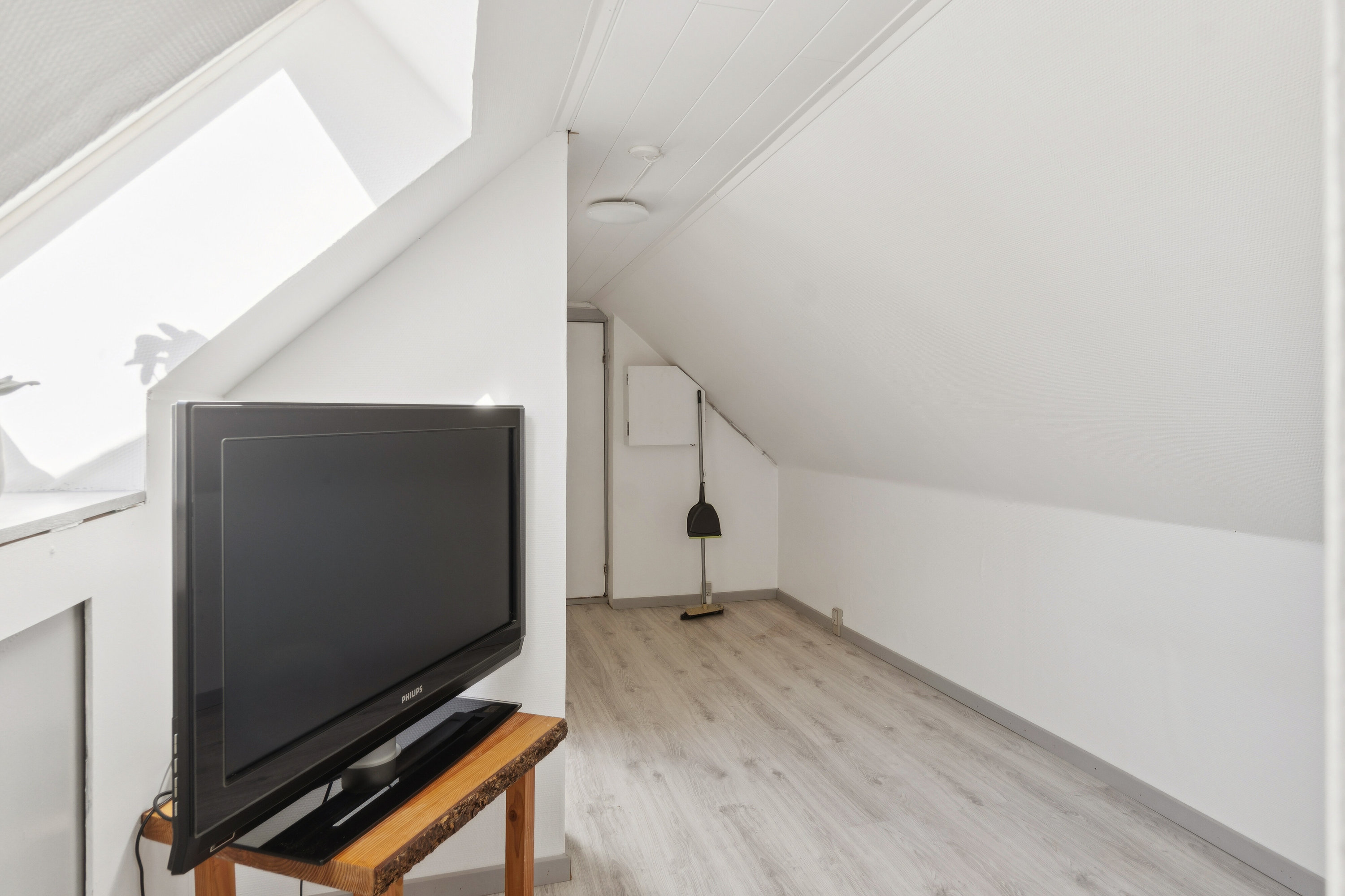 Fremhævet indendørs billede i fuldskærmstilstand. Billede af Arnakkevej 18, 4593 Eskebjerg