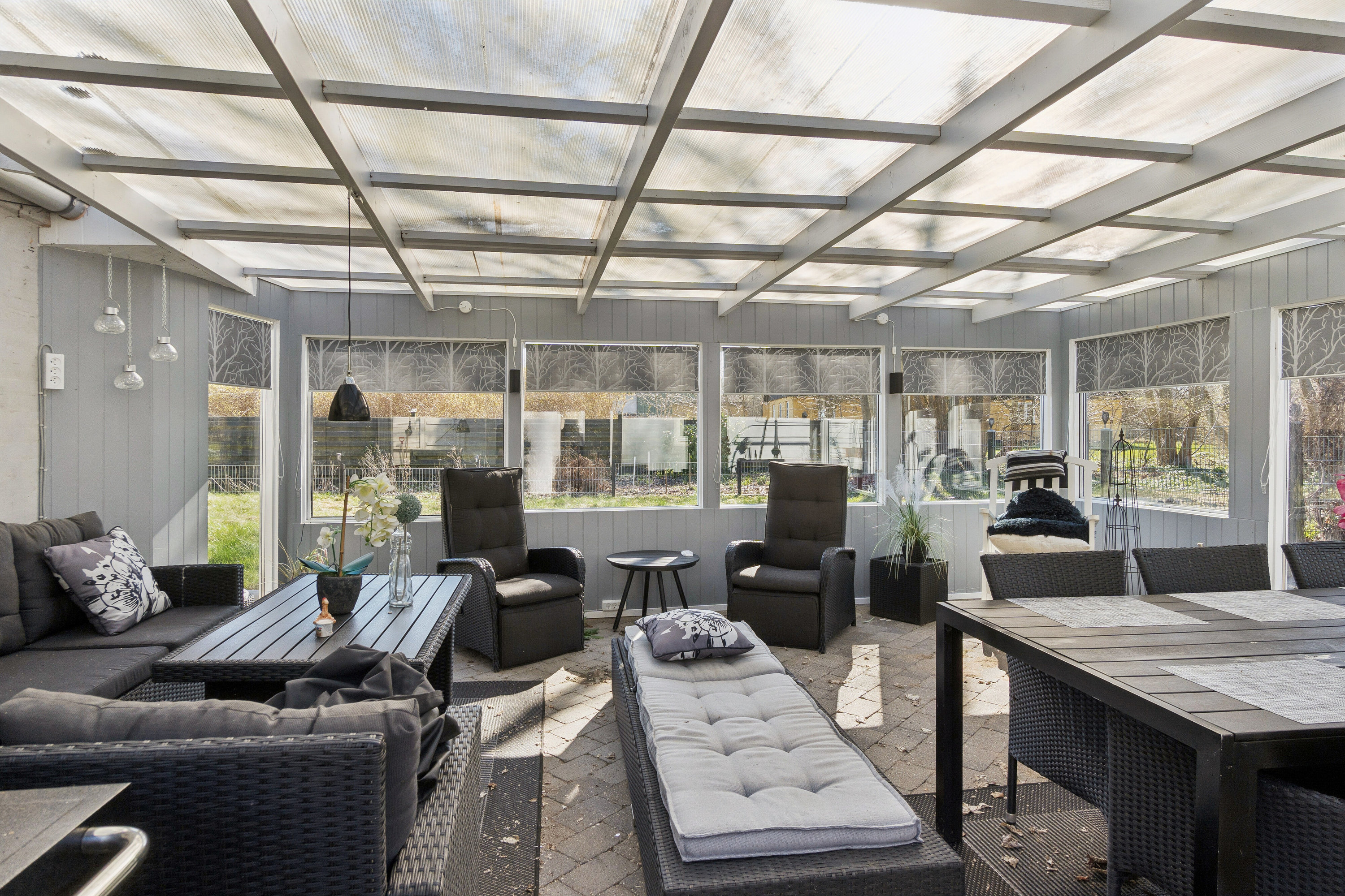 Fremhævet udestue billede i fuldskærmstilstand. Billede af Arnakkevej 18, 4593 Eskebjerg