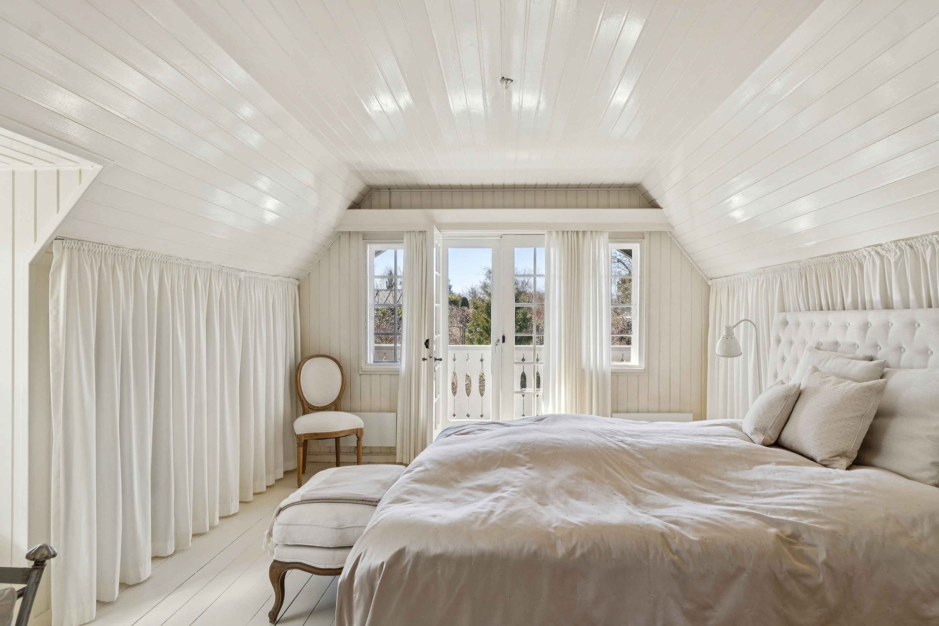 Fremhævet soveværelse billede i fuldskærmstilstand. Billede af Vibevej 15, 3100 Hornbæk