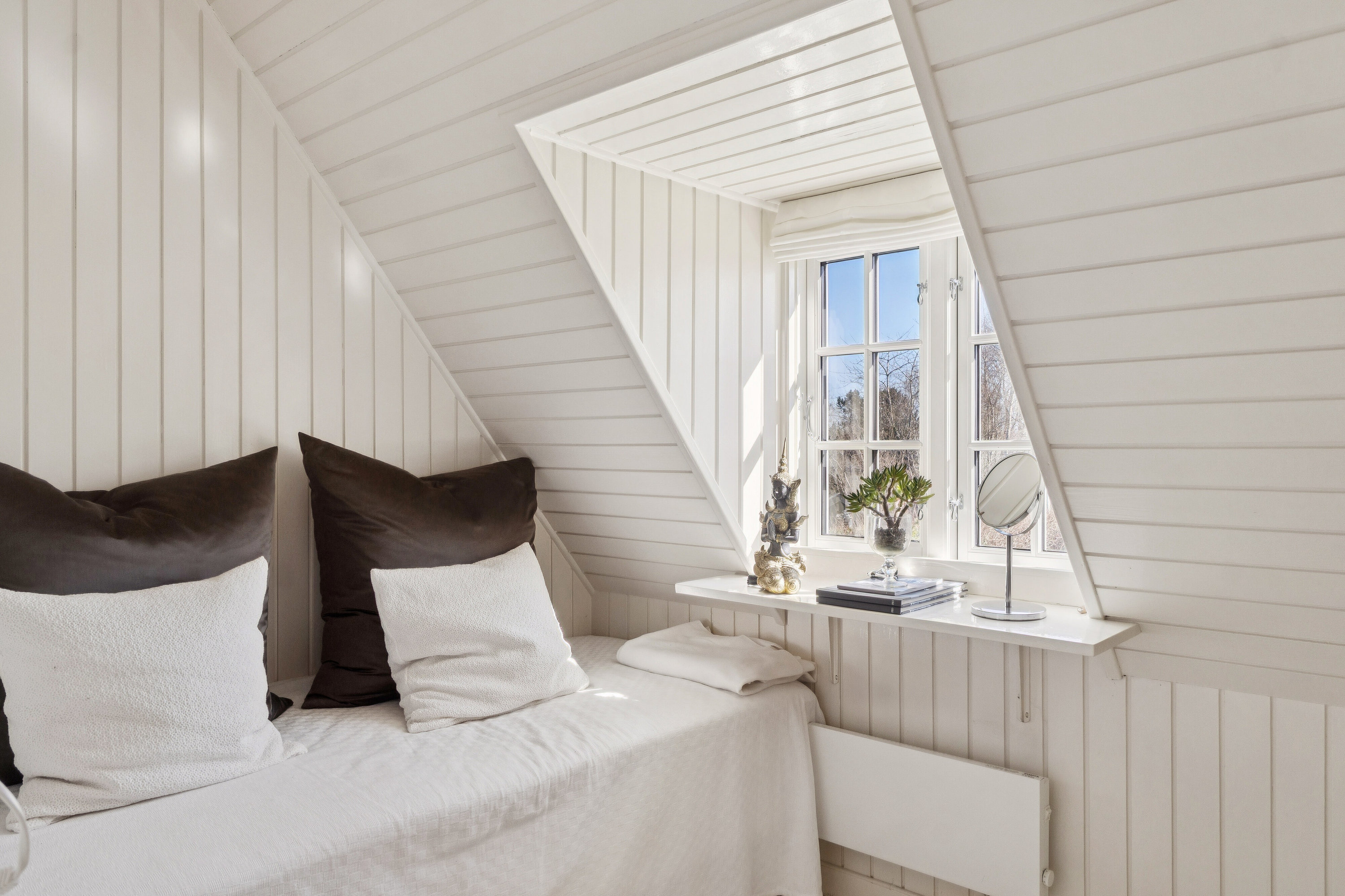 Fremhævet værelse billede i fuldskærmstilstand. Billede af Vibevej 15, 3100 Hornbæk