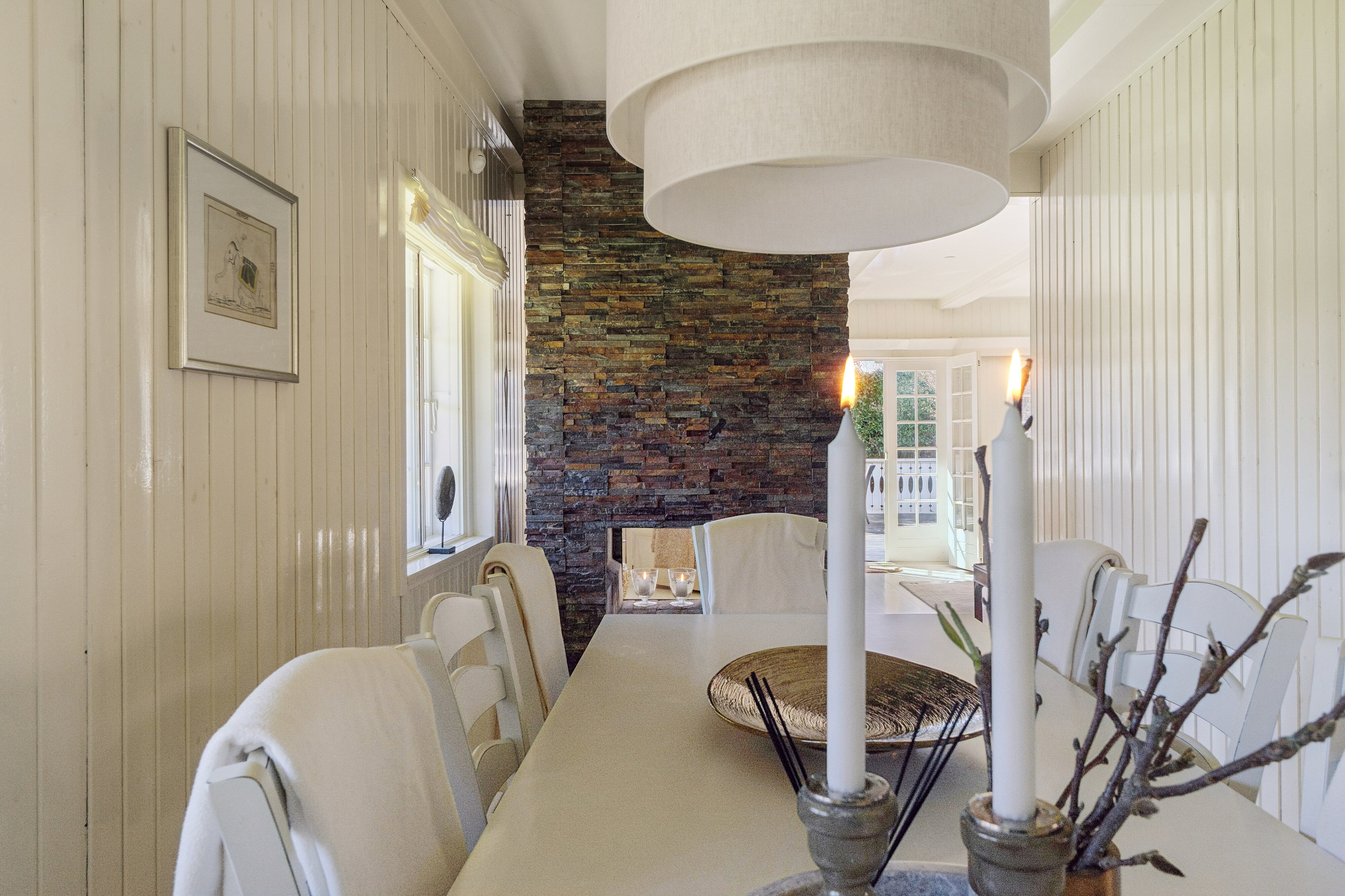 Fremhævet spisestue billede i fuldskærmstilstand. Billede af Vibevej 15, 3100 Hornbæk