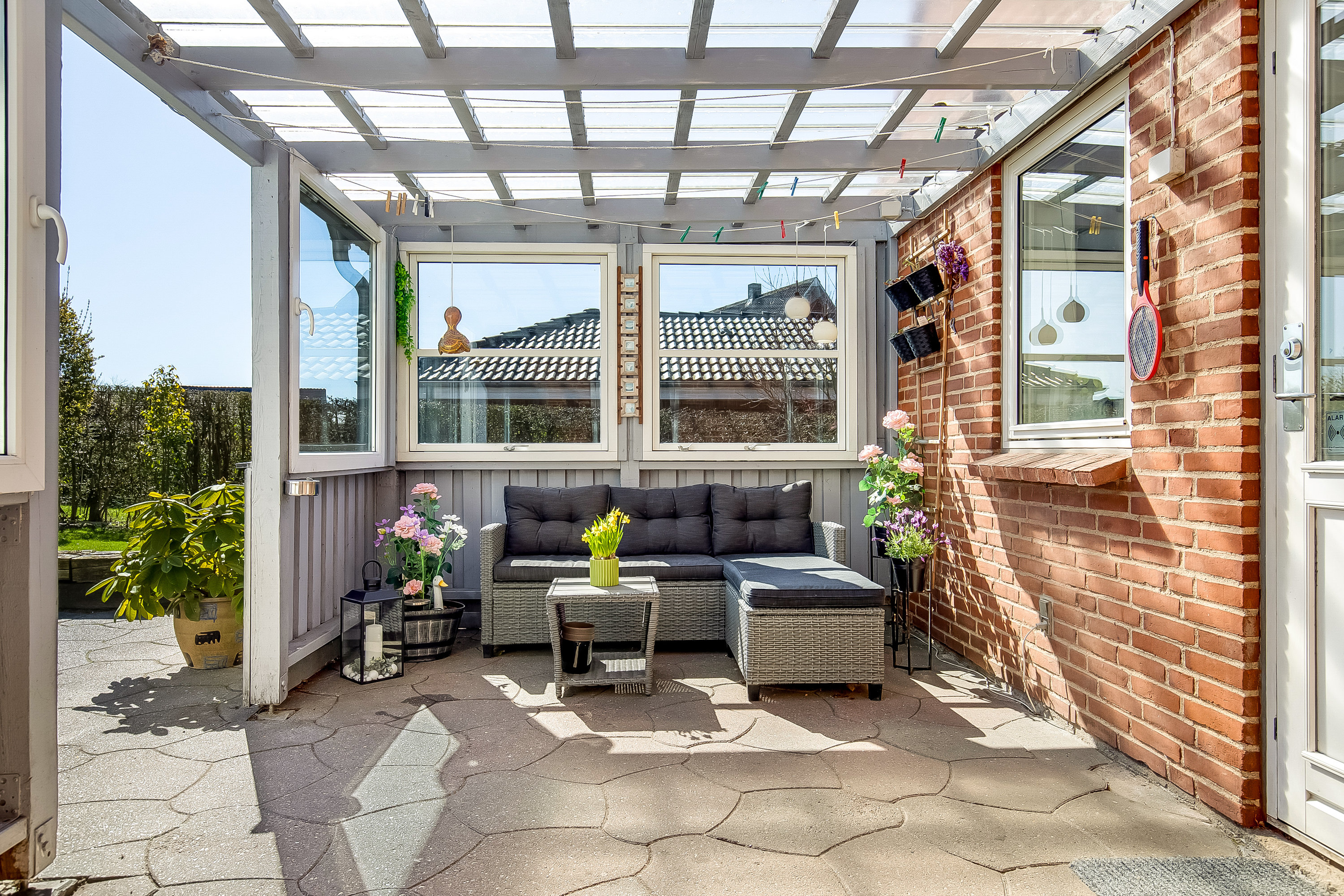 Fremhævet overdækket terrasse billede i fuldskærmstilstand. Billede af Anemonevej 6, 6000 Kolding