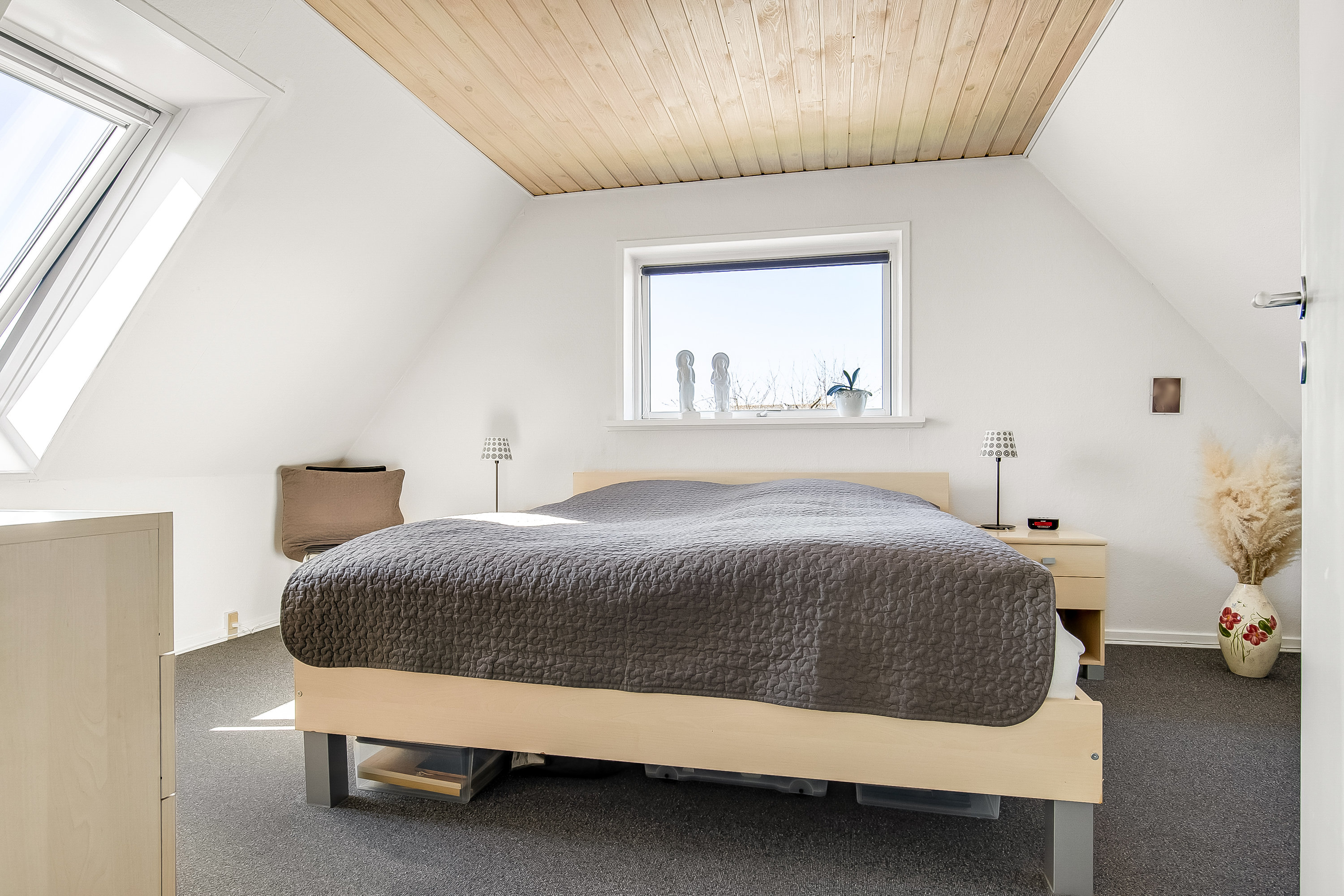 Fremhævet soveværelse billede i fuldskærmstilstand. Billede af Anemonevej 6, 6000 Kolding