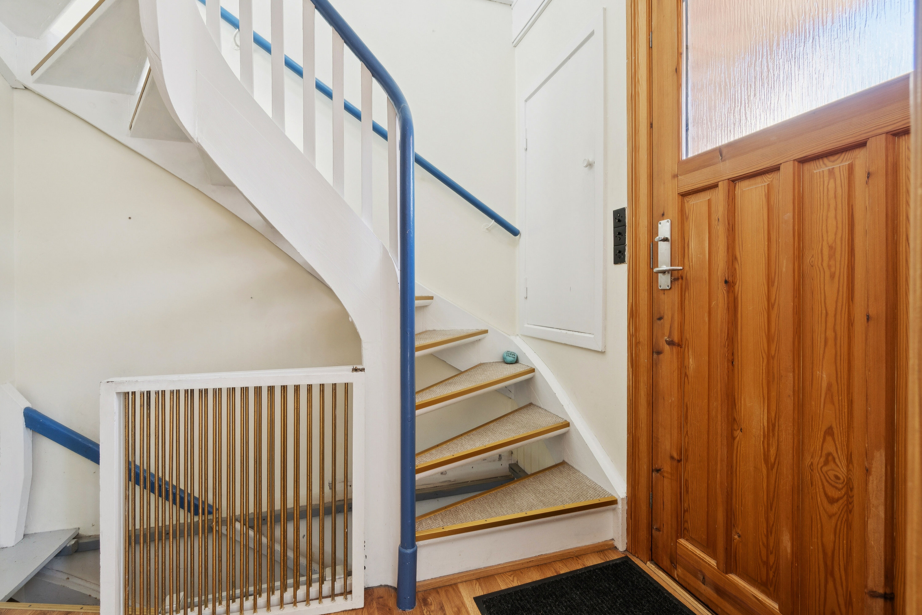 Fremhævet hall billede i fuldskærmstilstand. Billede af Møllegade 17, 3700 Rønne