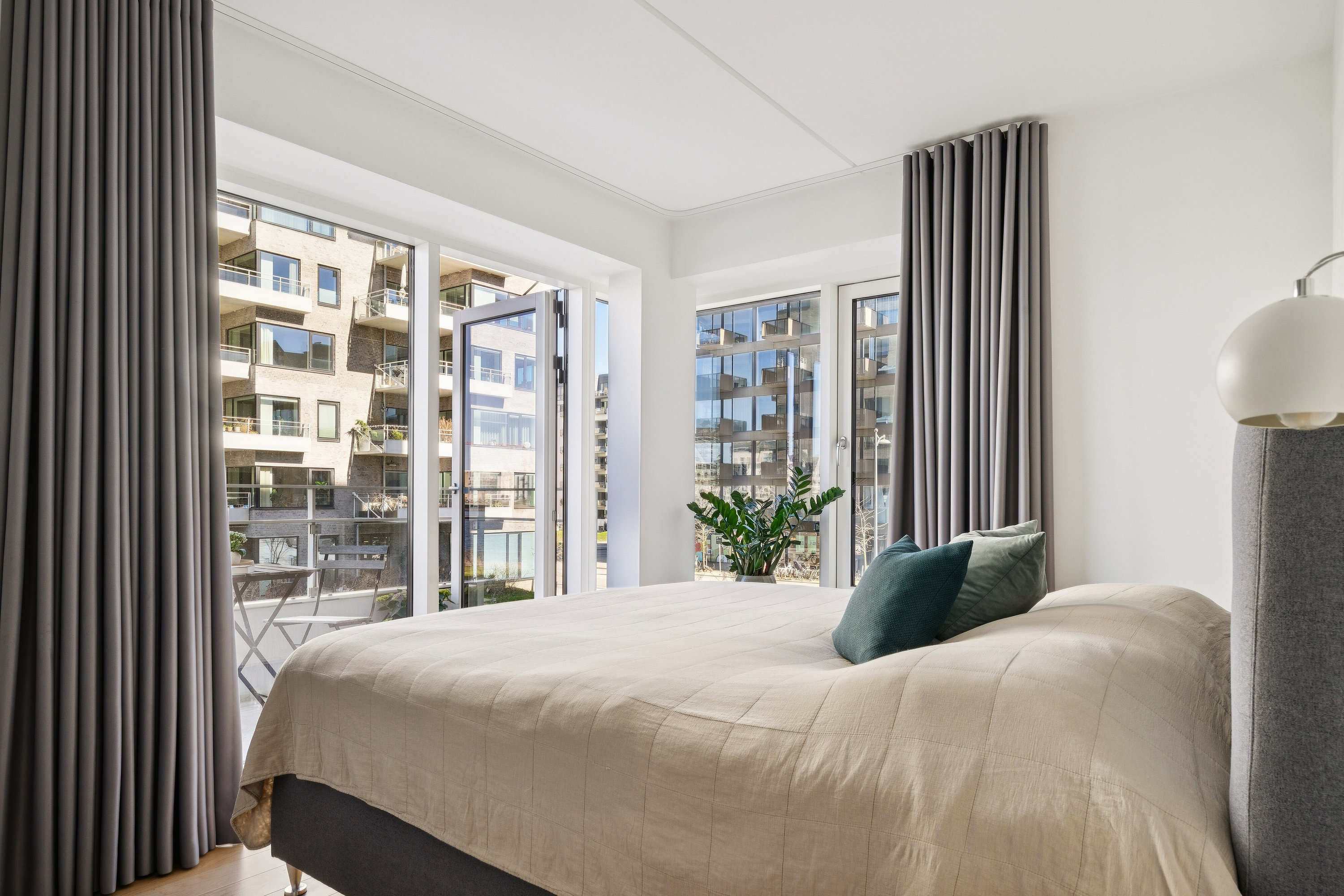 Fremhævet soveværelse billede i fuldskærmstilstand. Billede af Islands Brygge 38E, 1. th., 2300 København S