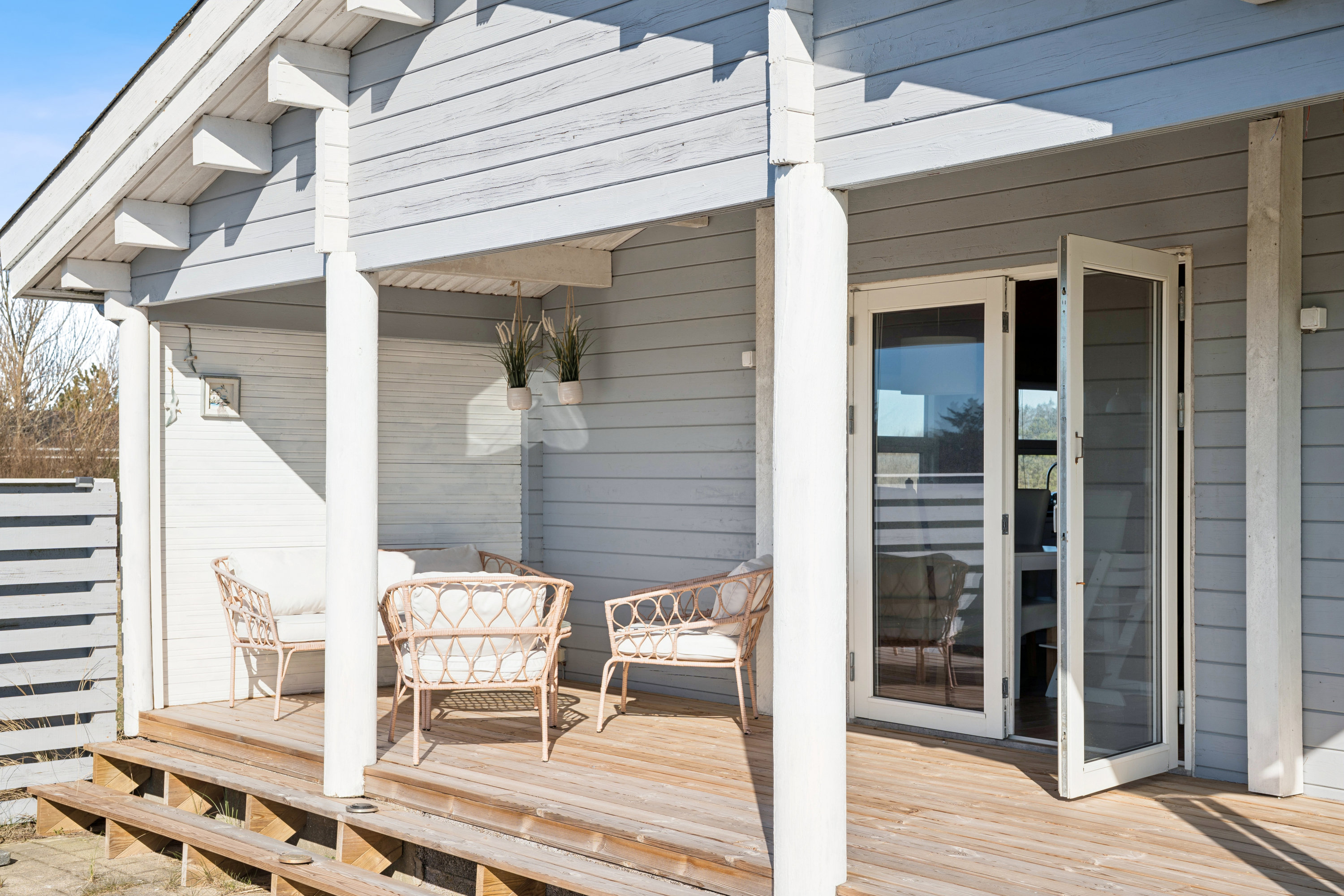 Fremhævet terrasse billede i fuldskærmstilstand. Billede af Kragekæret 17, Tornby, 9850 Hirtshals