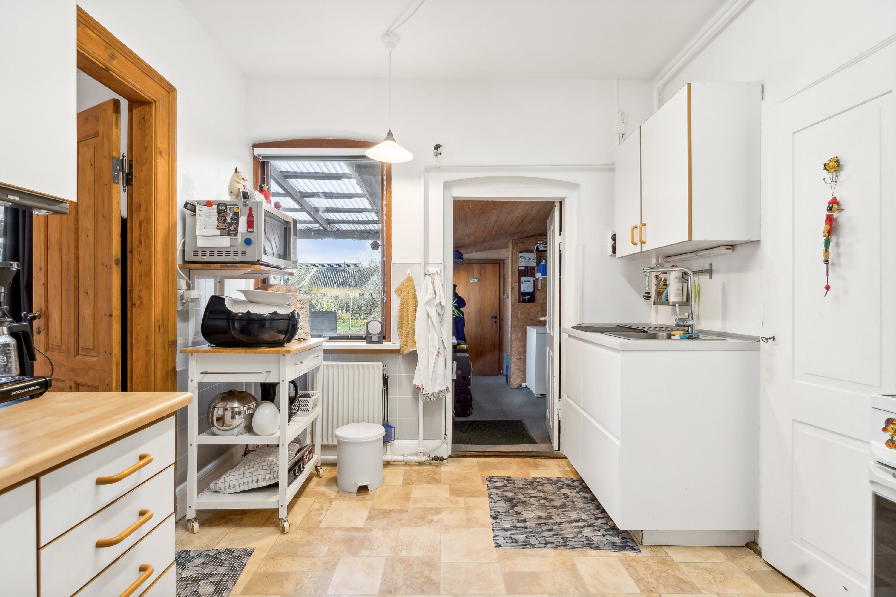 Fremhævet køkken billede i fuldskærmstilstand. Billede af Trunderup Dongsvej 2, 5772 Kværndrup