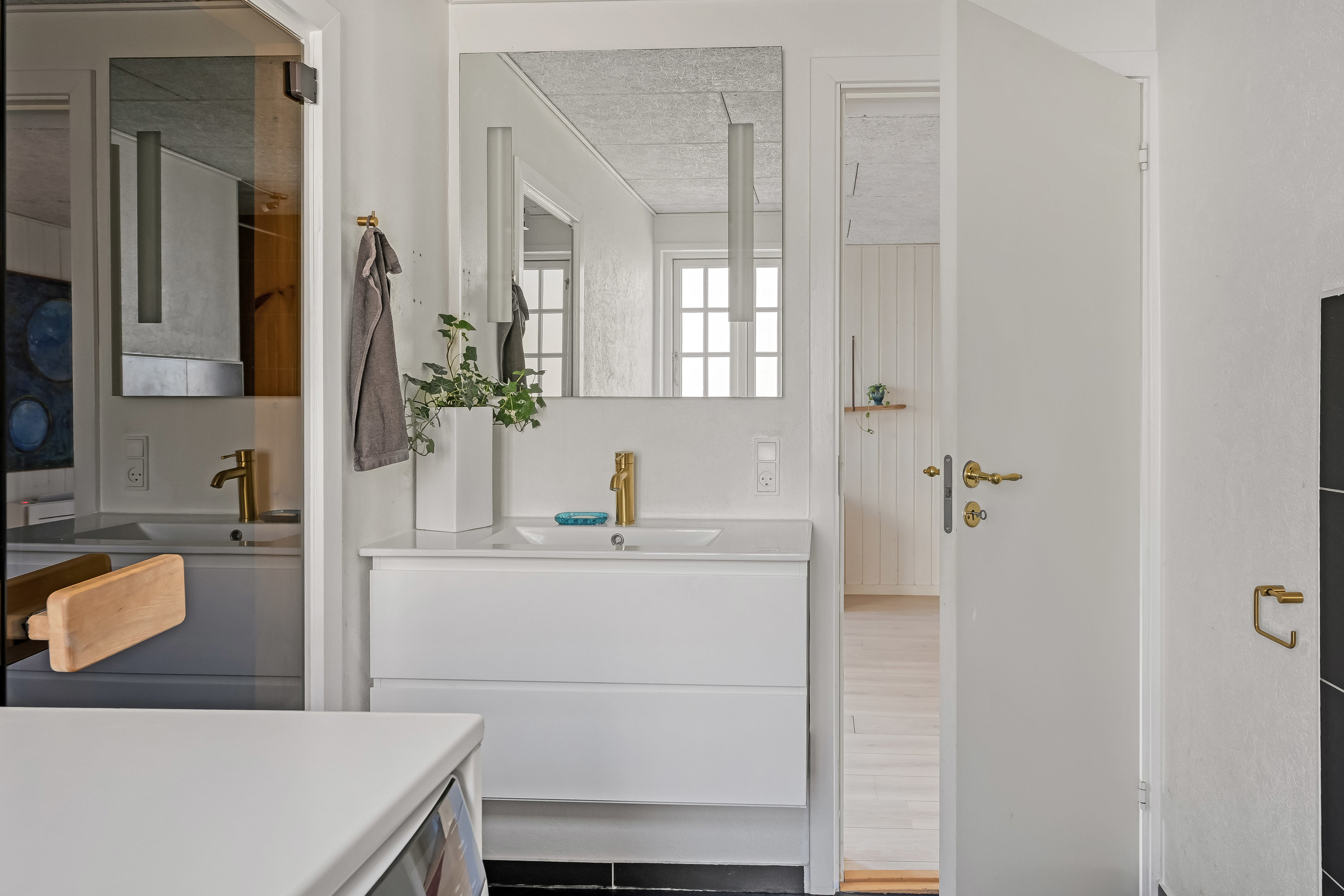 Fremhævet andet billede i fuldskærmstilstand. Billede af Sønderballevej 7, Ho, 6857 Blåvand