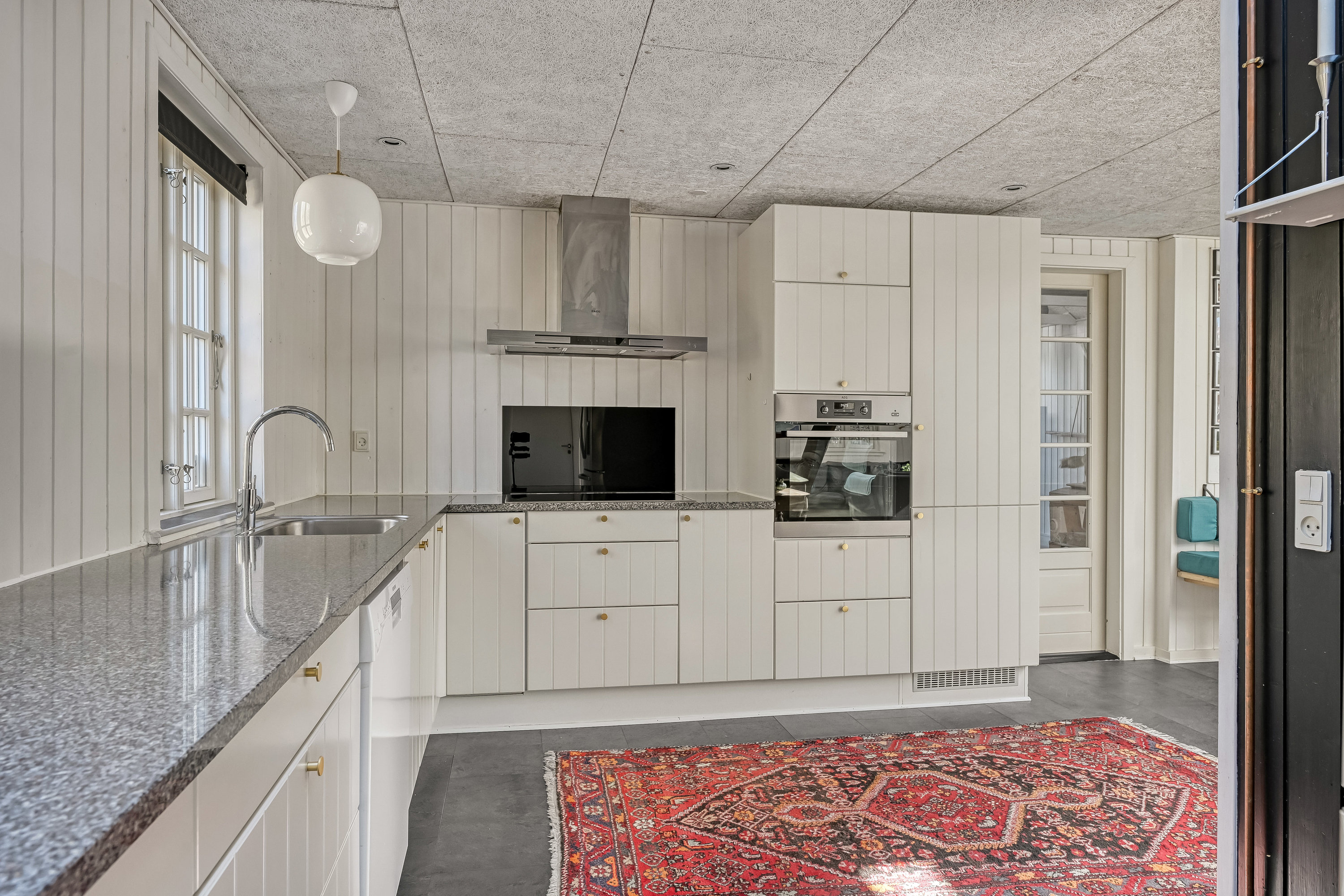 Fremhævet køkken billede i fuldskærmstilstand. Billede af Sønderballevej 7, Ho, 6857 Blåvand