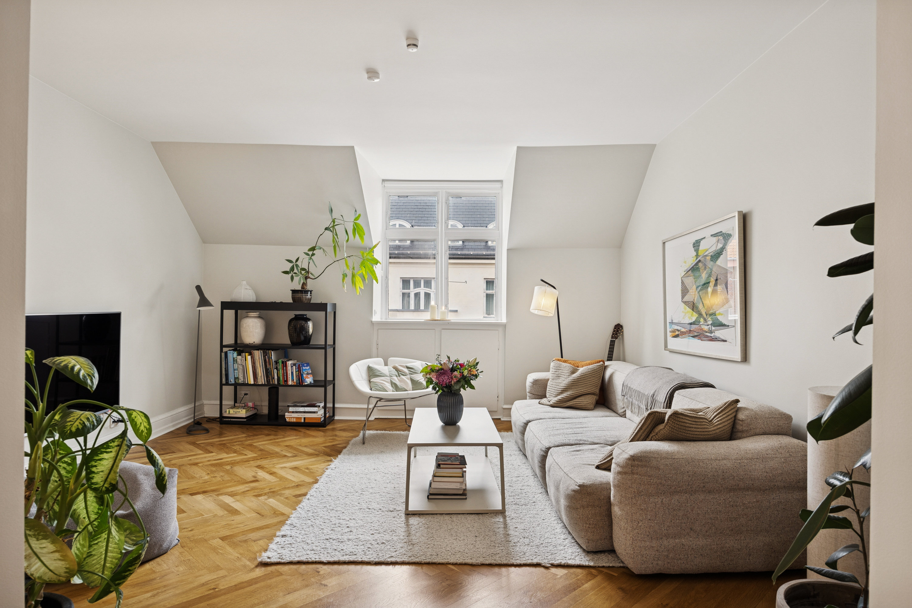 Fremhævet  billede i fuldskærmstilstand. Billede af Rosenørns Alle 65, 4. th., 1970 Frederiksberg C