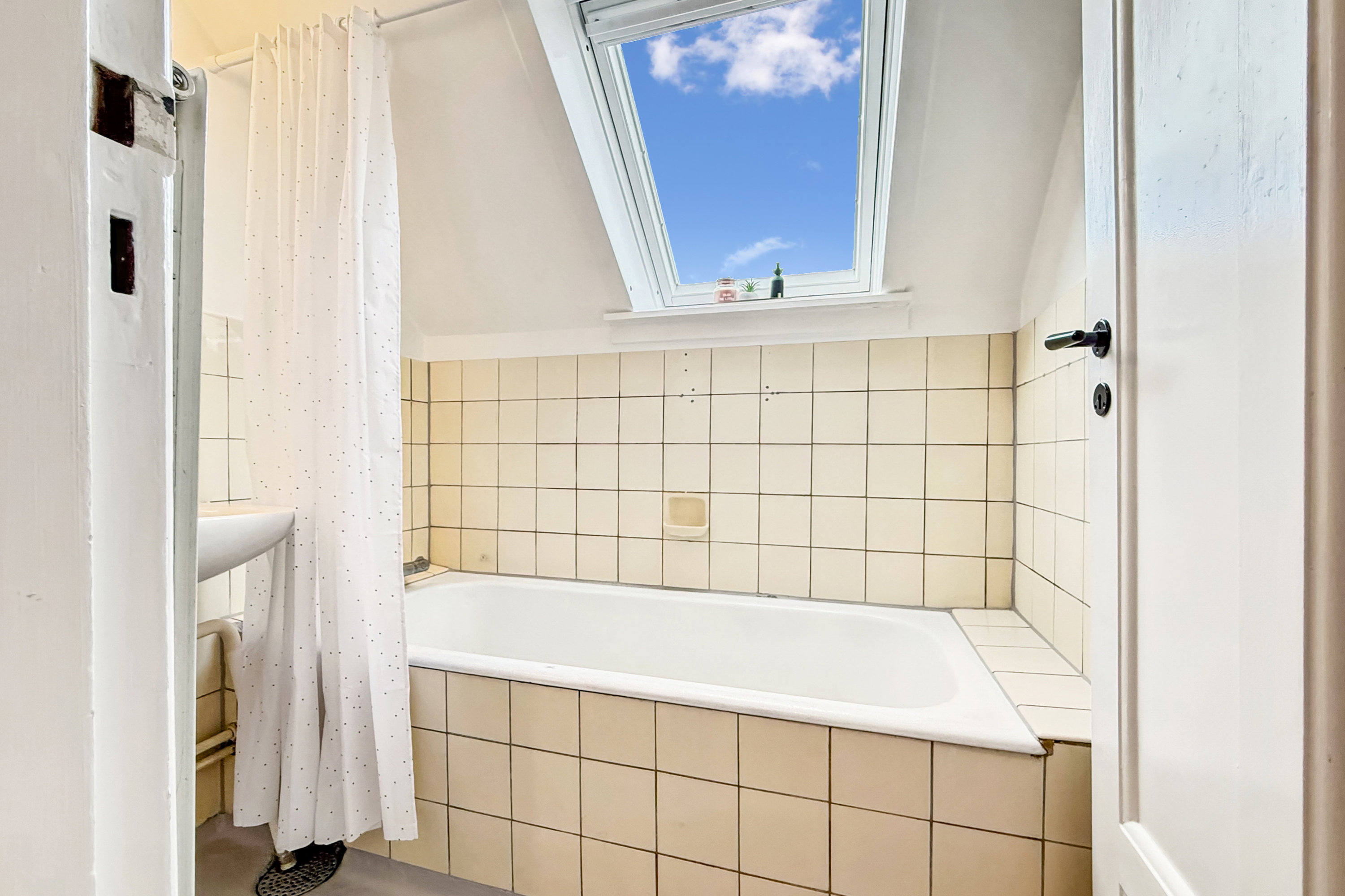 Fremhævet  billede i fuldskærmstilstand. Billede af Rosenørns Alle 65, 4. th., 1970 Frederiksberg C