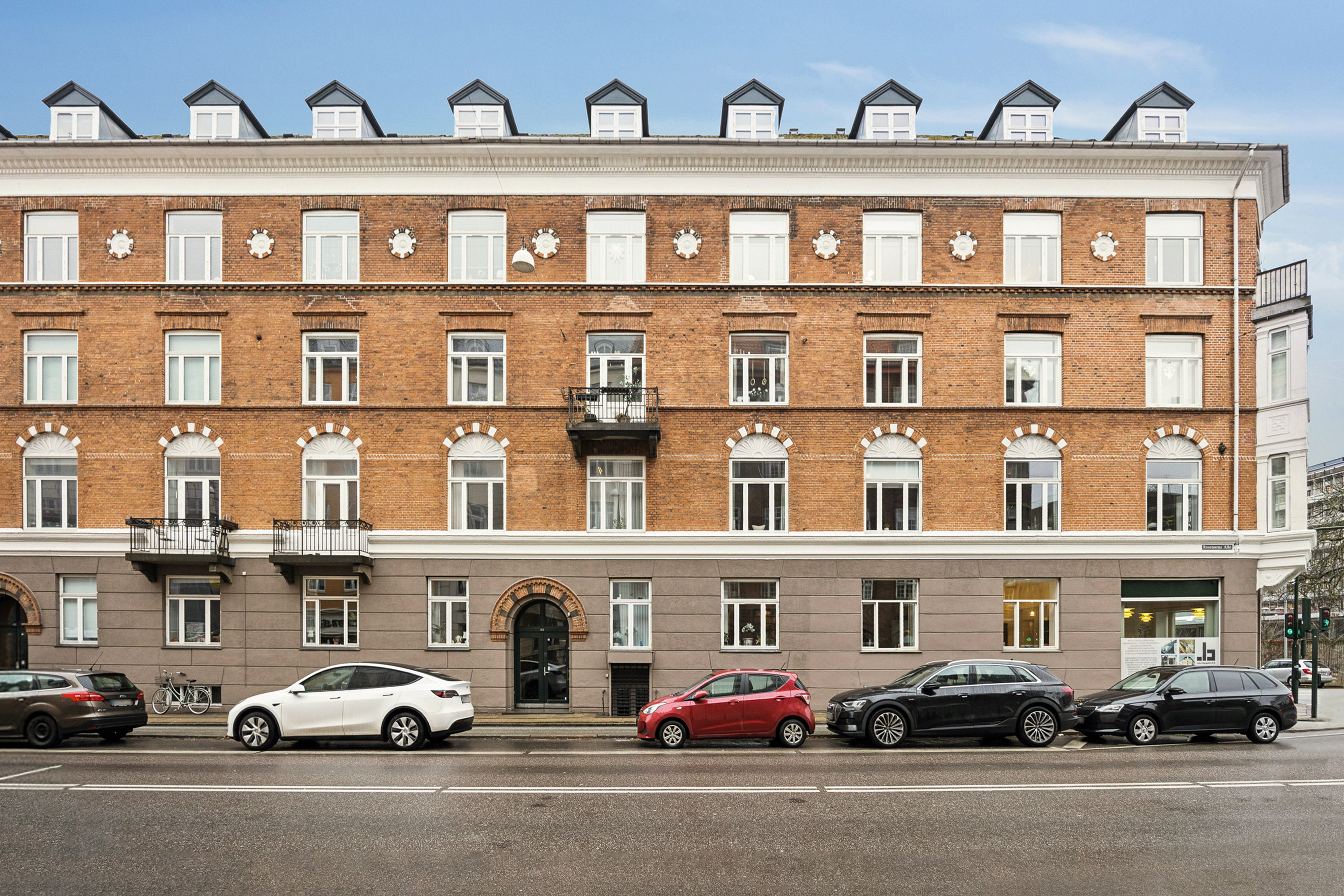 Fremhævet  billede i fuldskærmstilstand. Billede af Rosenørns Alle 65, 4. th., 1970 Frederiksberg C