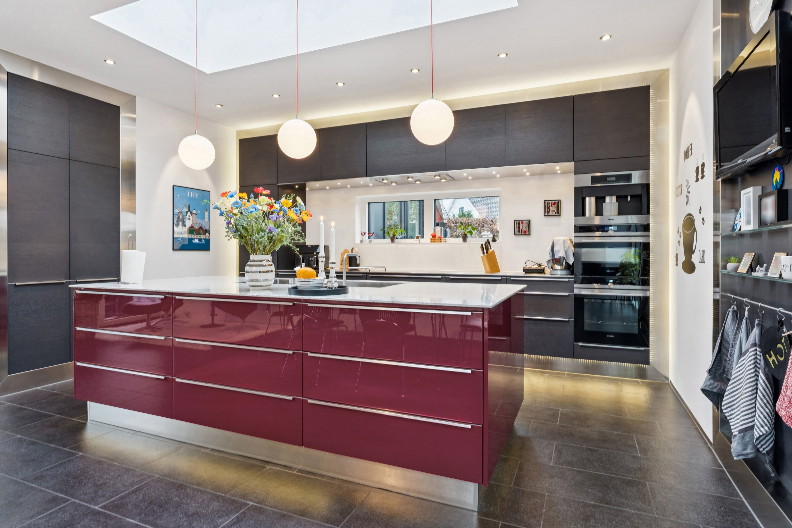 Fremhævet køkken billede i fuldskærmstilstand. Billede af Davids Alle 3, 9000 Aalborg