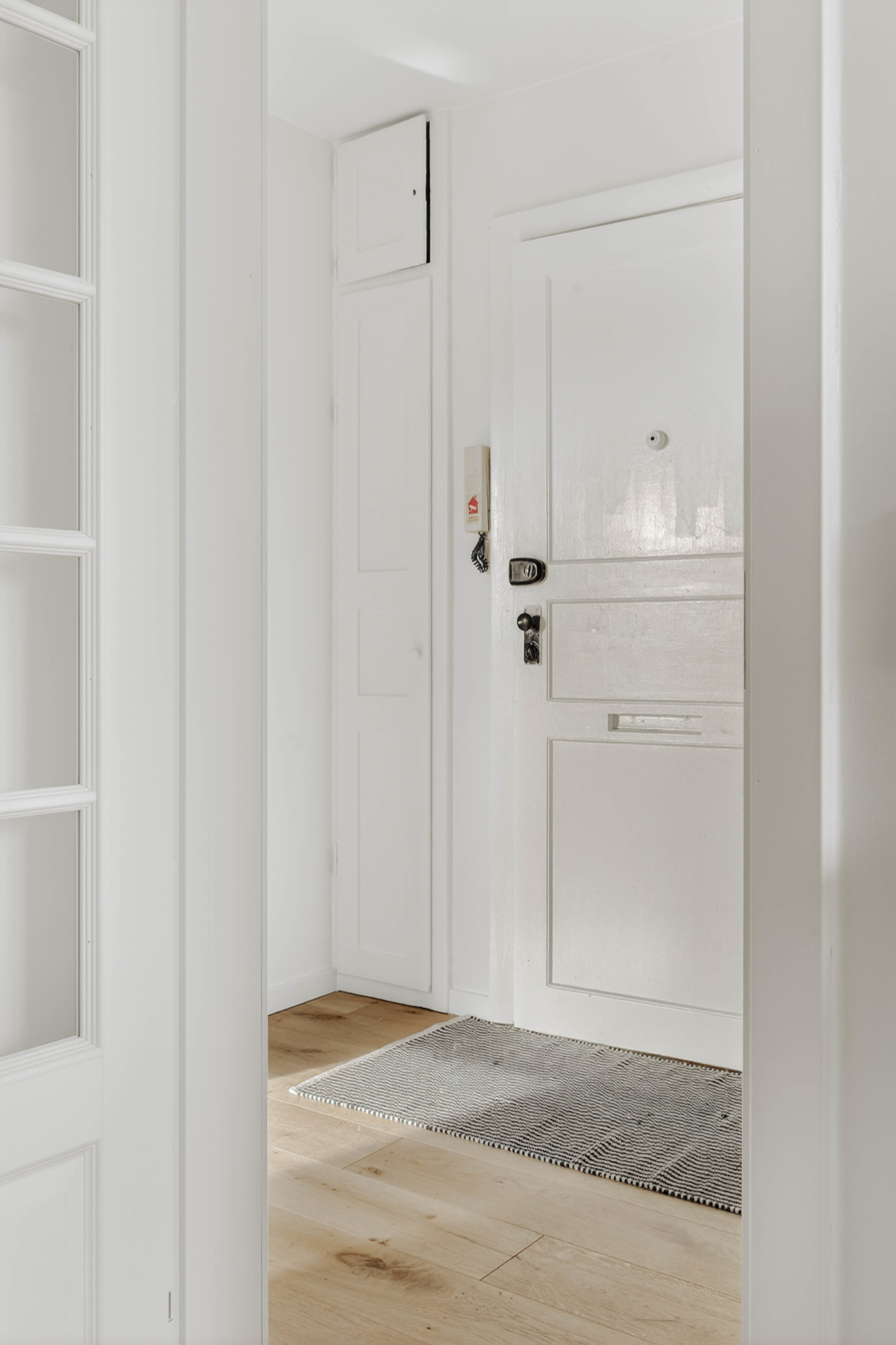 Fremhævet gang billede i fuldskærmstilstand. Billede af Højagerparken 12, st.. tv., 2750 Ballerup