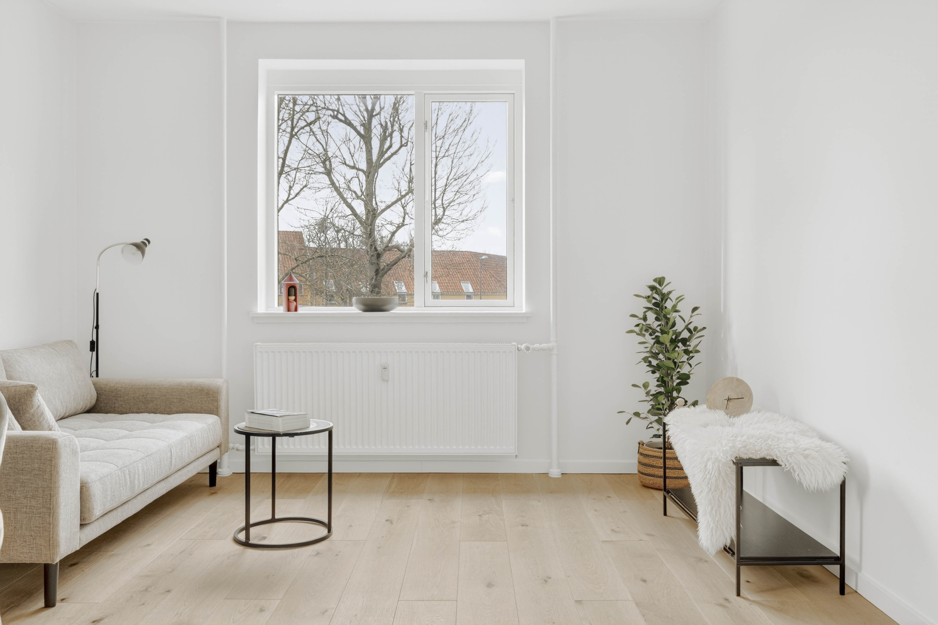 Fremhævet stue billede i fuldskærmstilstand. Billede af Højagerparken 12, st.. tv., 2750 Ballerup