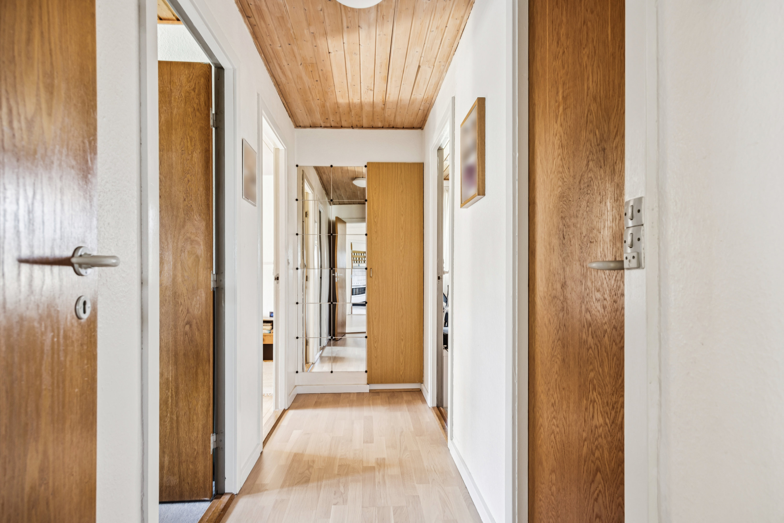 Fremhævet gang billede i fuldskærmstilstand. Billede af Minervavej 2, Grindsted, 9310 Vodskov