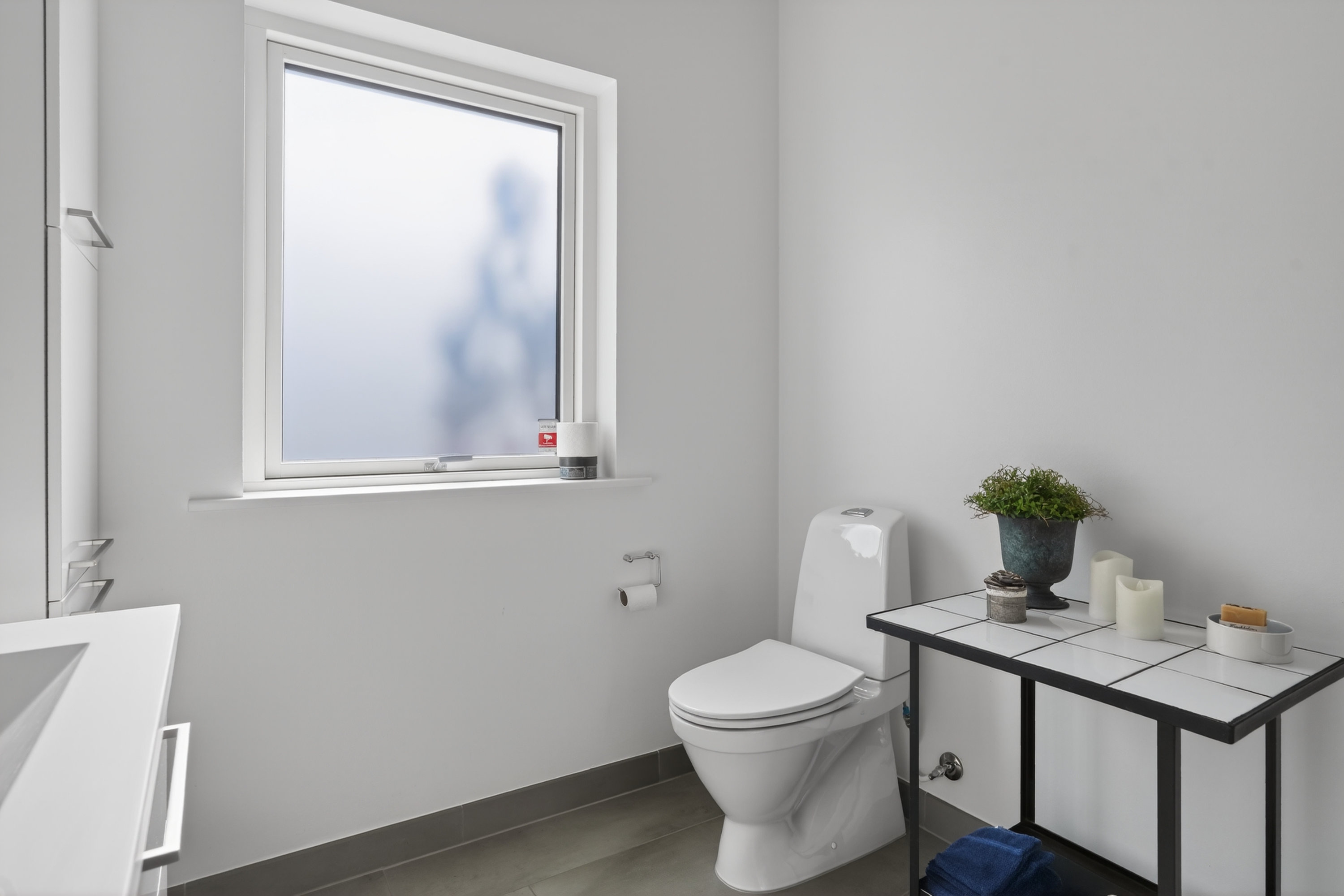 Fremhævet badeværelse billede i fuldskærmstilstand. Billede af Thorsvej 62, Vester Lyng, 4500 Nykøbing Sj