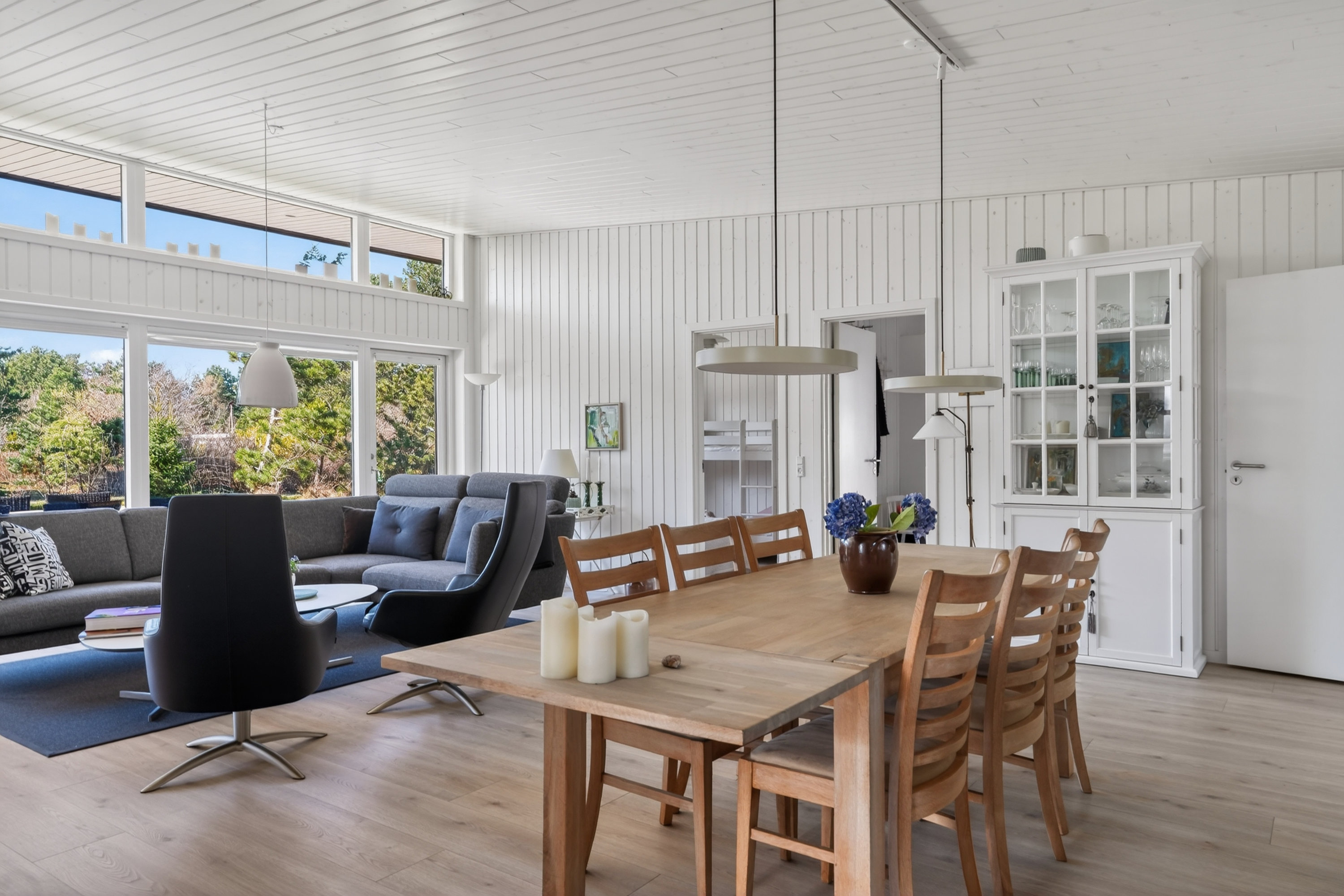 Fremhævet spisestue billede i fuldskærmstilstand. Billede af Thorsvej 62, Vester Lyng, 4500 Nykøbing Sj