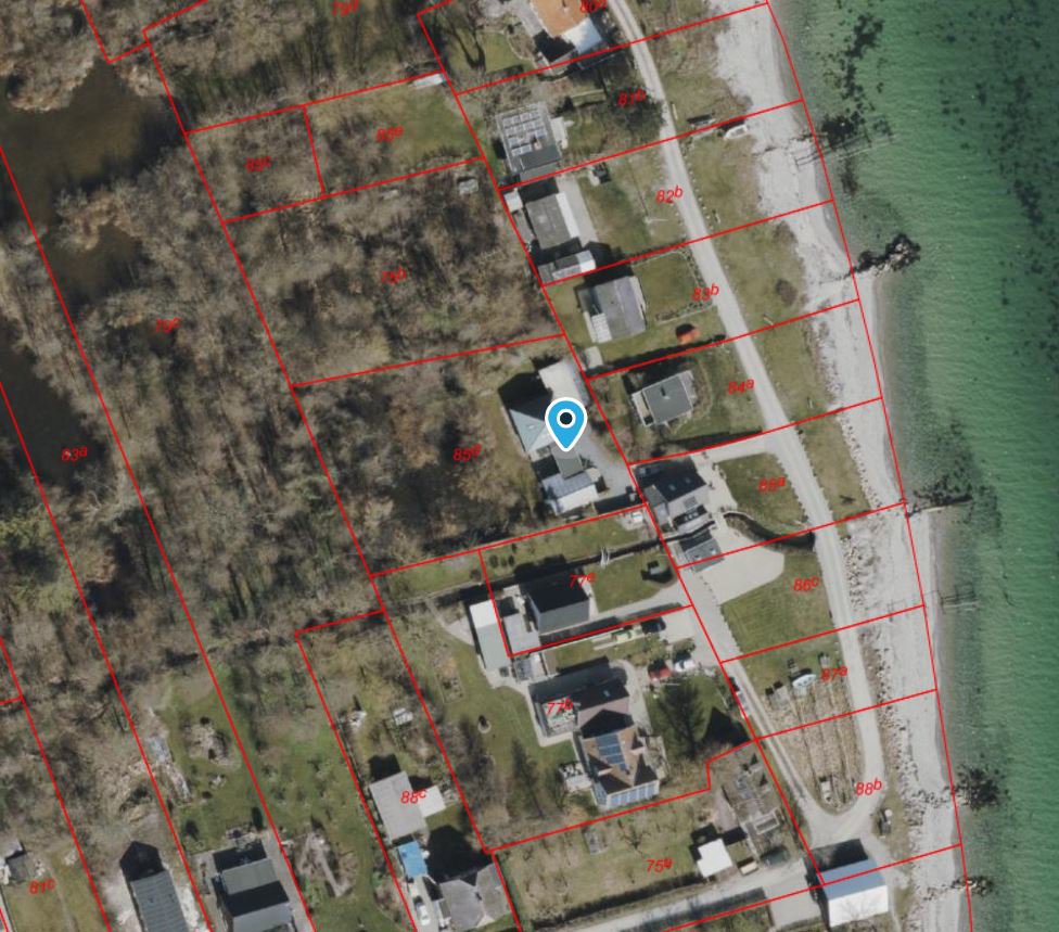 Fremhævet luftfoto billede i fuldskærmstilstand. Billede af Kystvej 7, Maemosen, 5871 Frørup