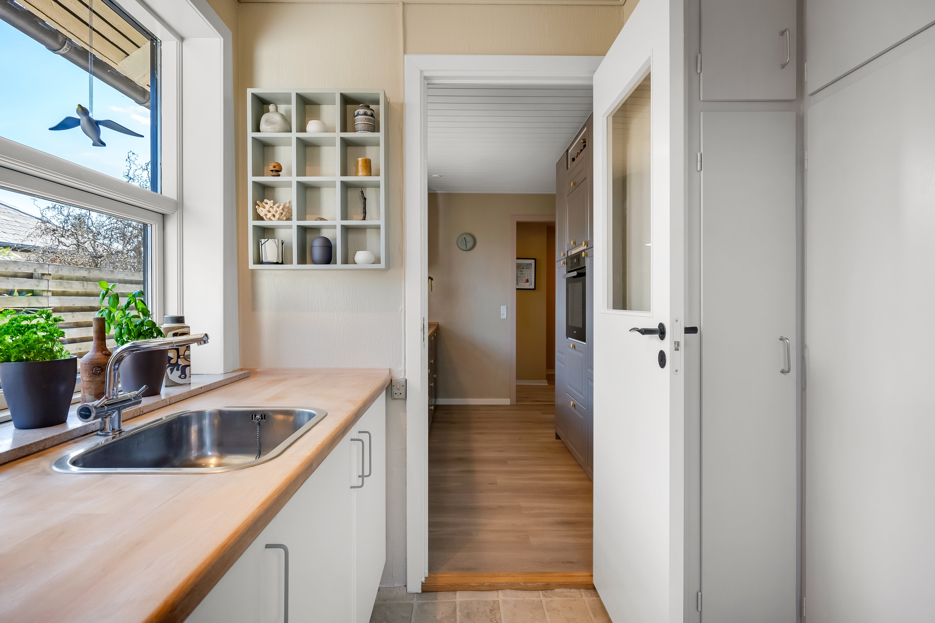 Fremhævet køkken billede i fuldskærmstilstand. Billede af Kingosvej 13, 6800 Varde