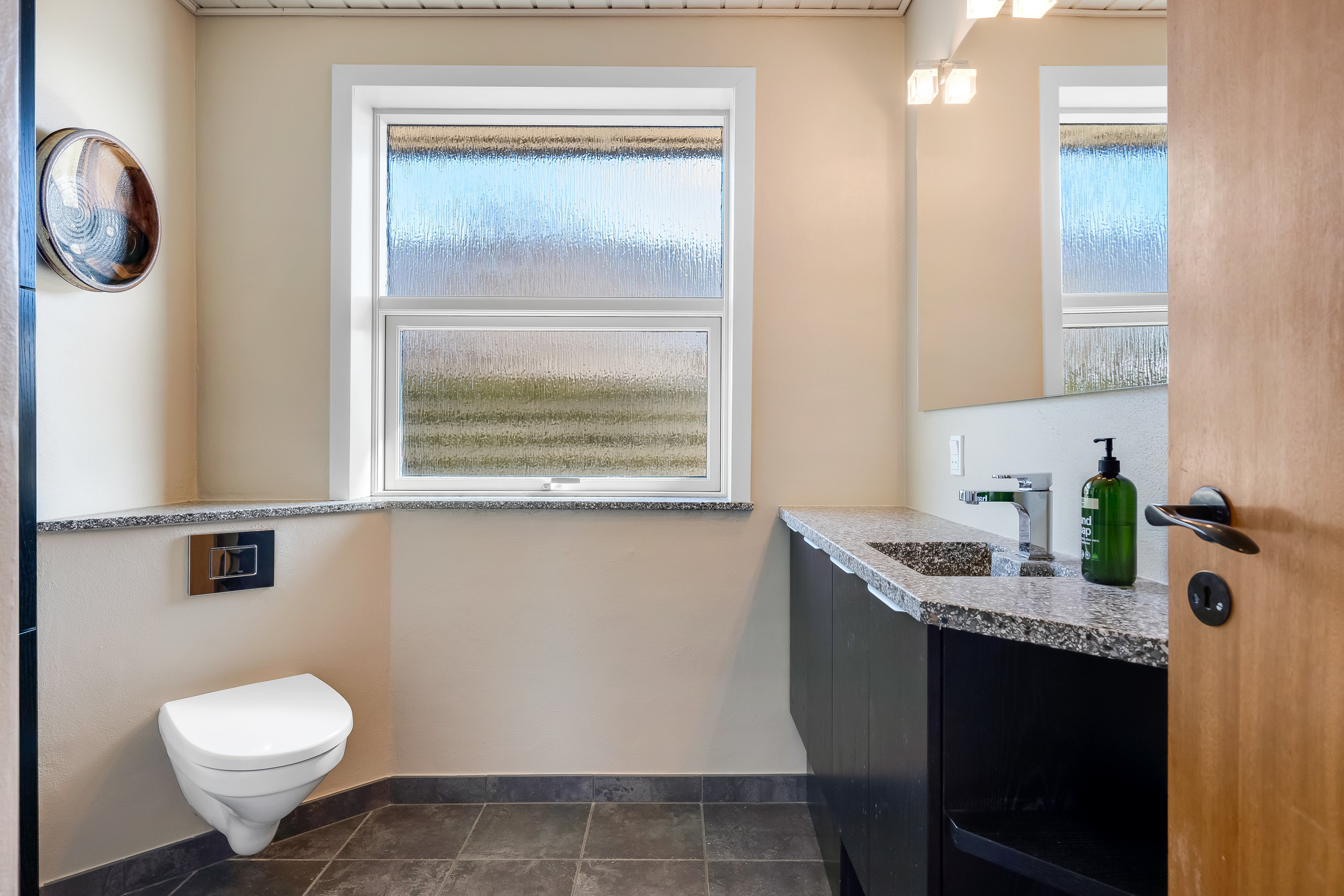 Fremhævet badeværelse billede i fuldskærmstilstand. Billede af Kingosvej 13, 6800 Varde