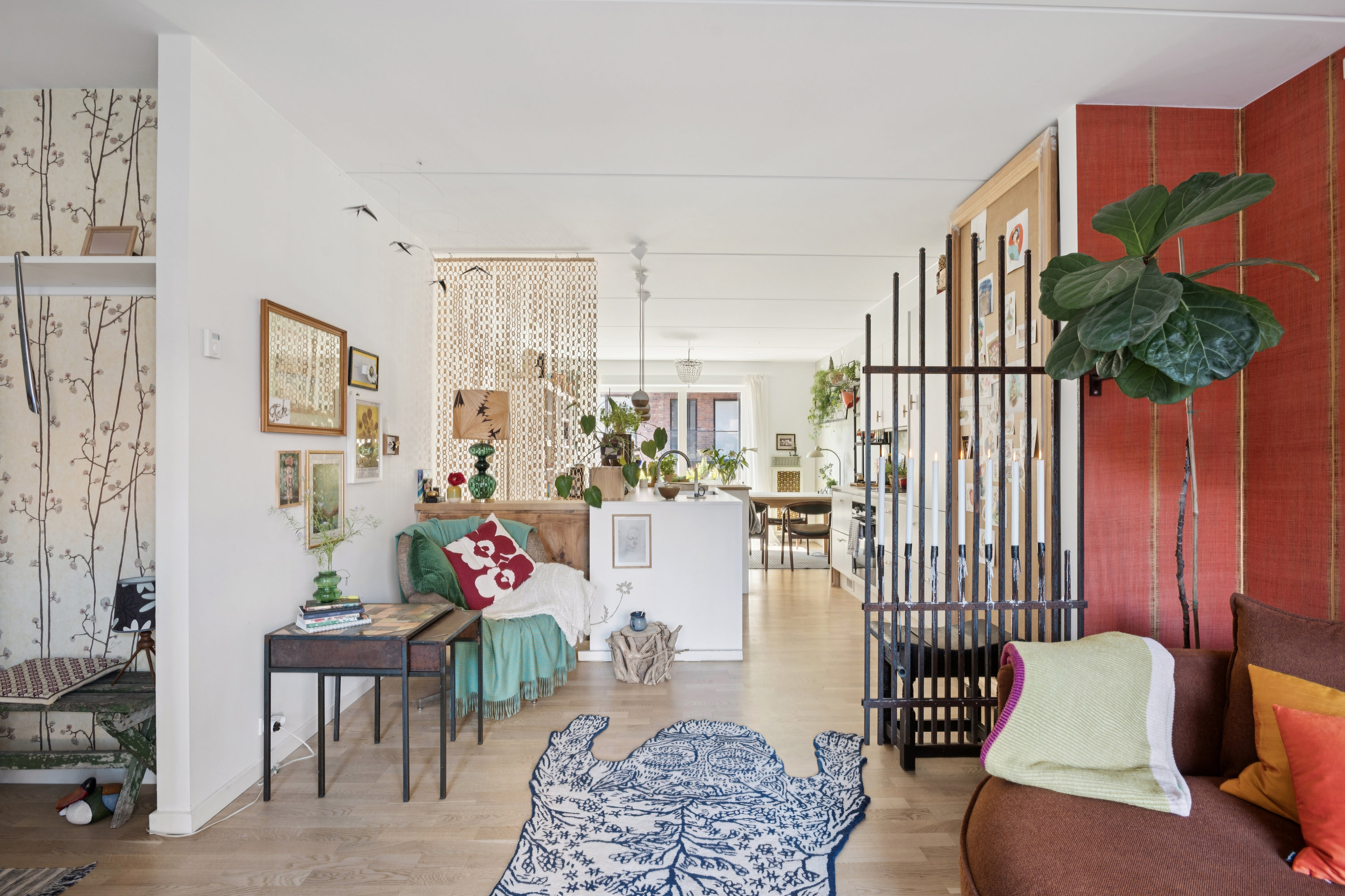 Fremhævet stue billede i fuldskærmstilstand. Billede af Kongeæblevej 7, 1. th., 2500 Valby