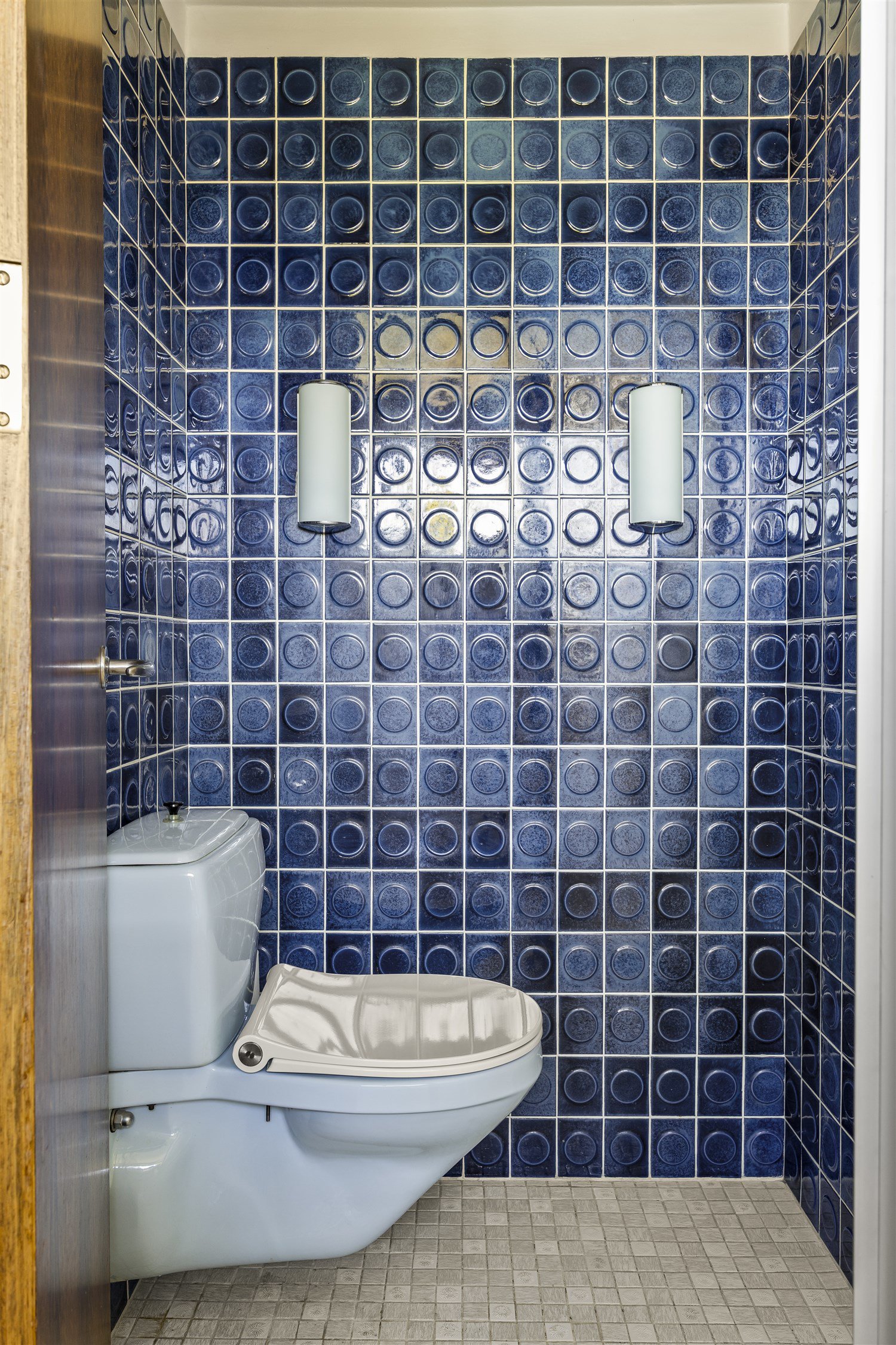 Fremhævet badeværelse, master billede i fuldskærmstilstand. Billede af Prins Valdemars Vej 27, 2820 Gentofte