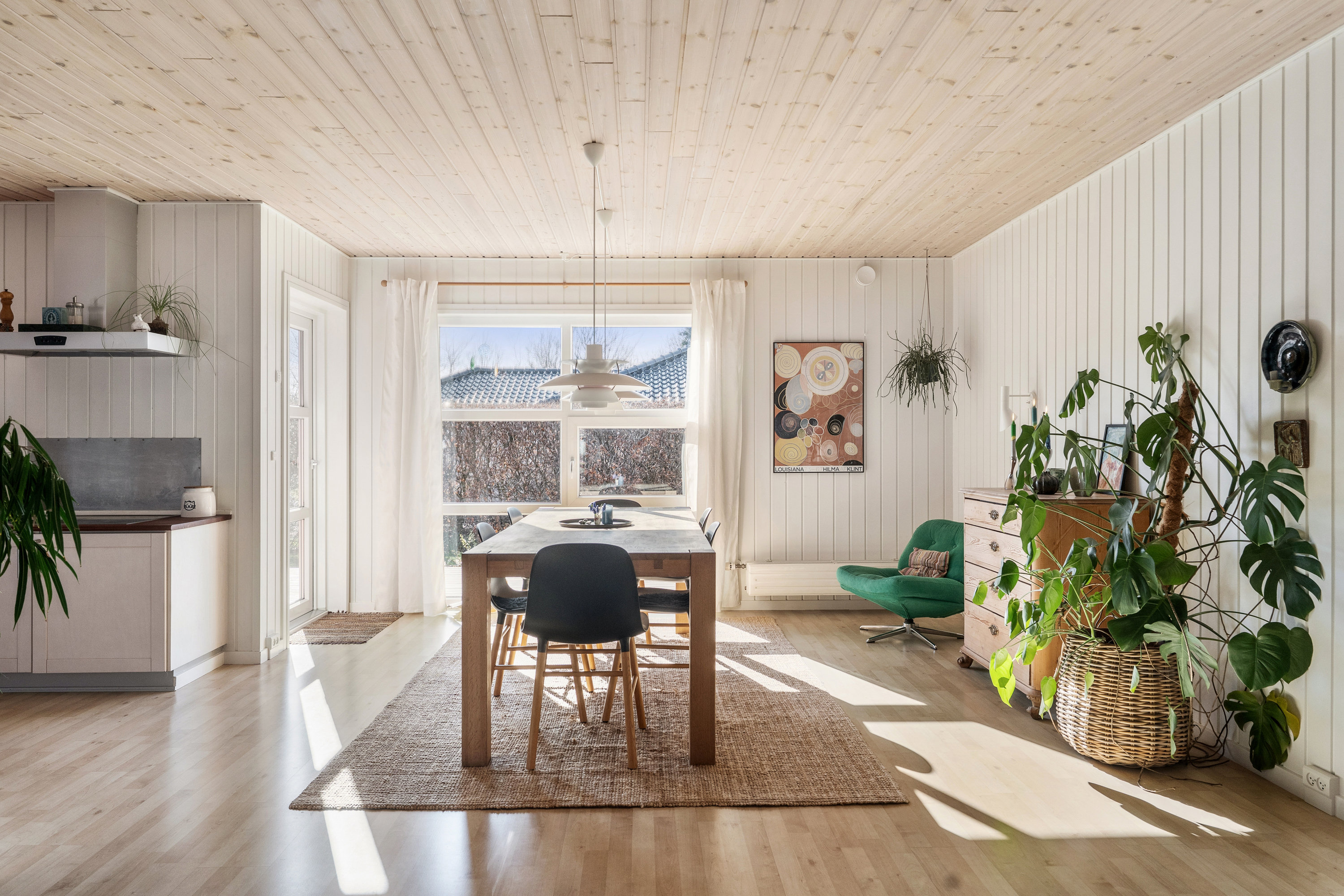 Fremhævet stue billede i fuldskærmstilstand. Billede af Hagenstrupparken 27, 8860 Ulstrup