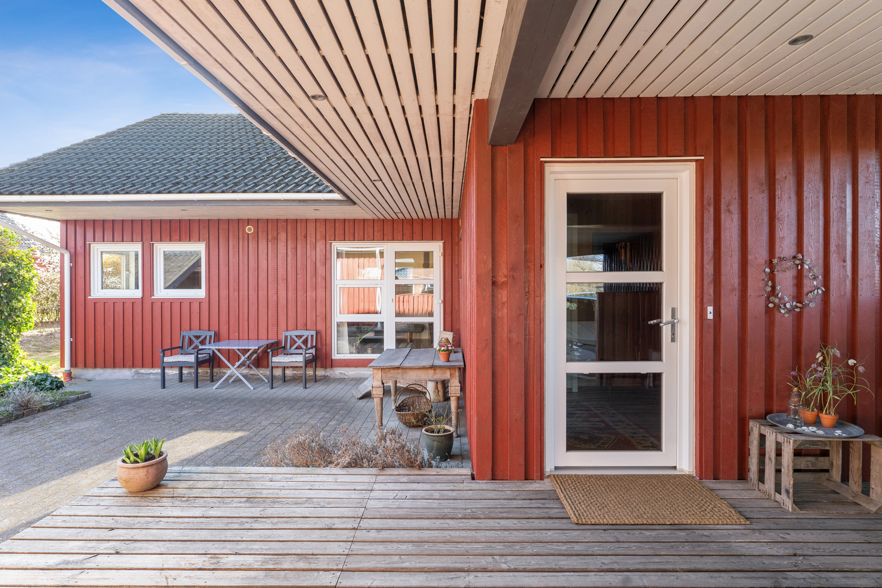 Fremhævet terrasse billede i fuldskærmstilstand. Billede af Hagenstrupparken 27, 8860 Ulstrup