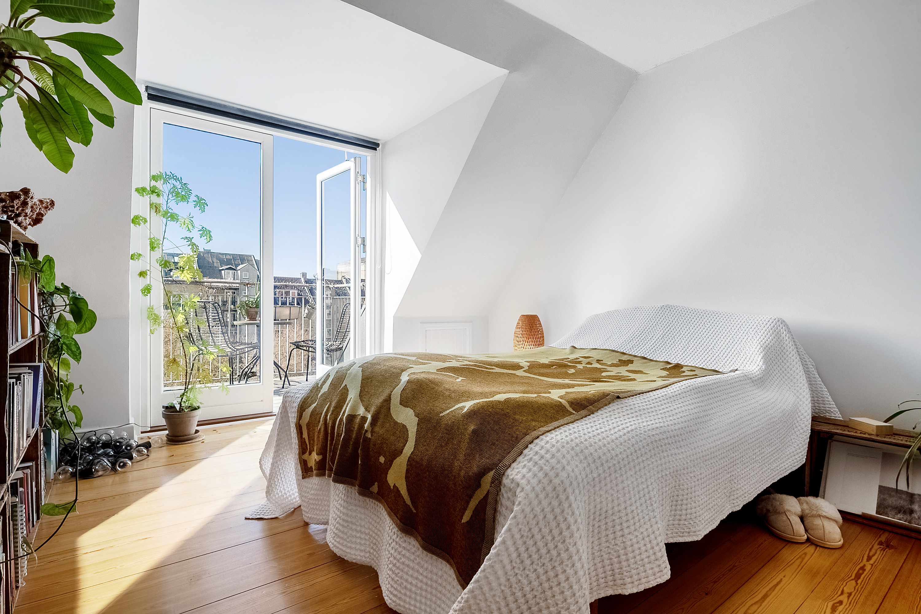 Fremhævet soveværelse billede i fuldskærmstilstand. Billede af Ivar Huitfeldts Gade 25, 4. th., Trøjborg, 8200 Aarhus N