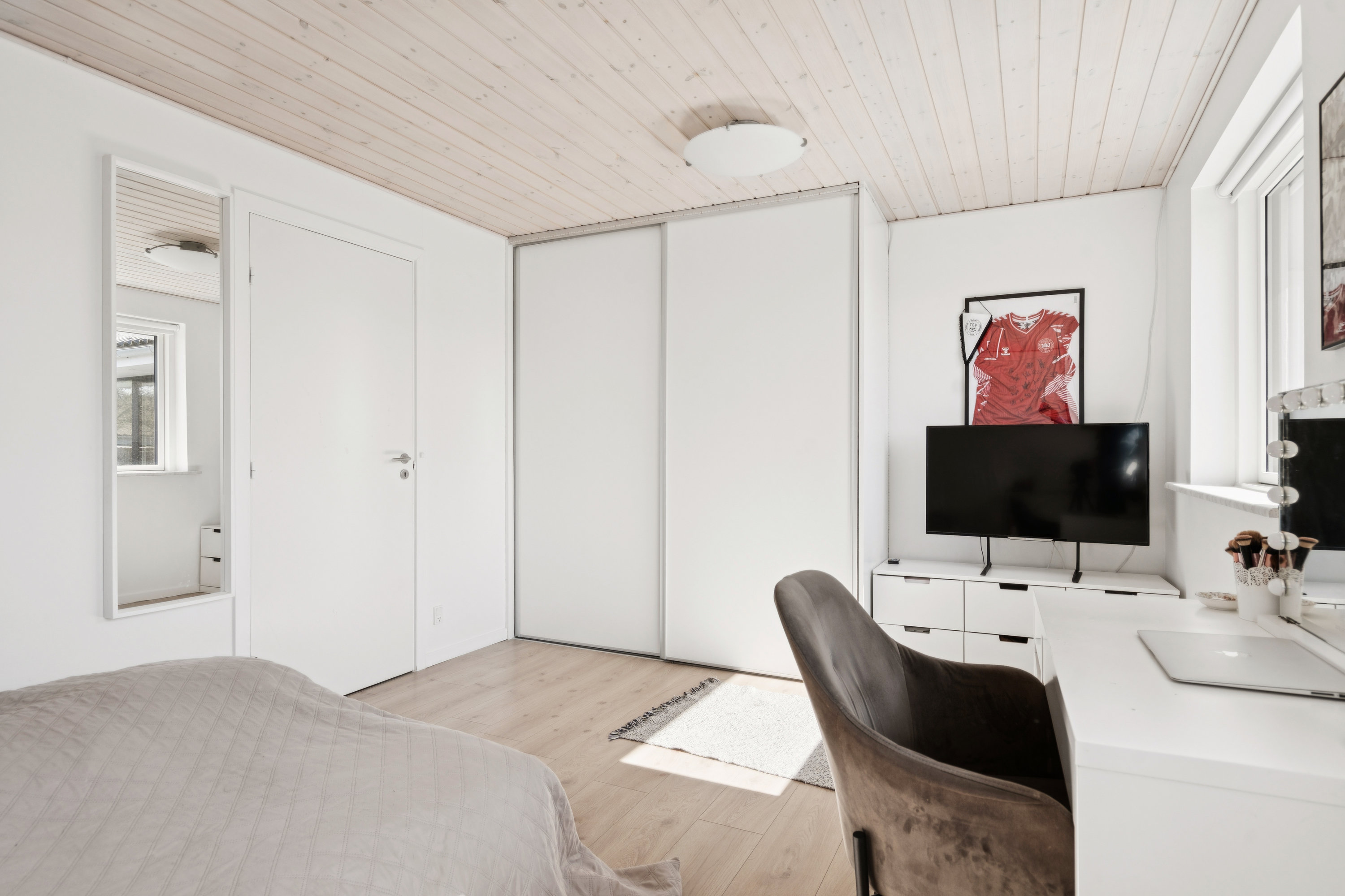 Fremhævet værelse billede i fuldskærmstilstand. Billede af Stråtaget 44, 9380 Vestbjerg