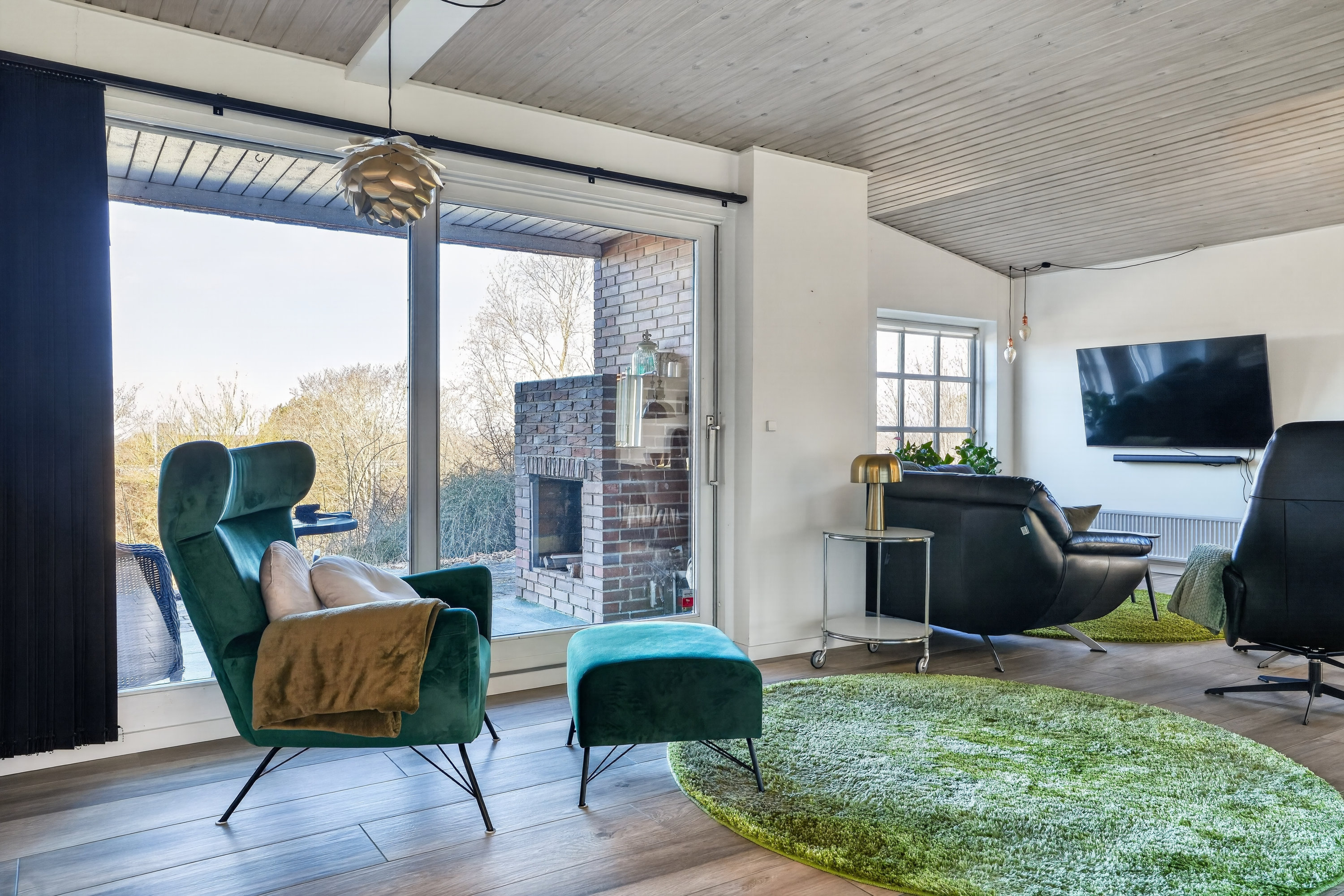 Fremhævet stue billede i fuldskærmstilstand. Billede af Gl Nykøbingvej 125, Svinninge, 4572 Nørre Asmindrup