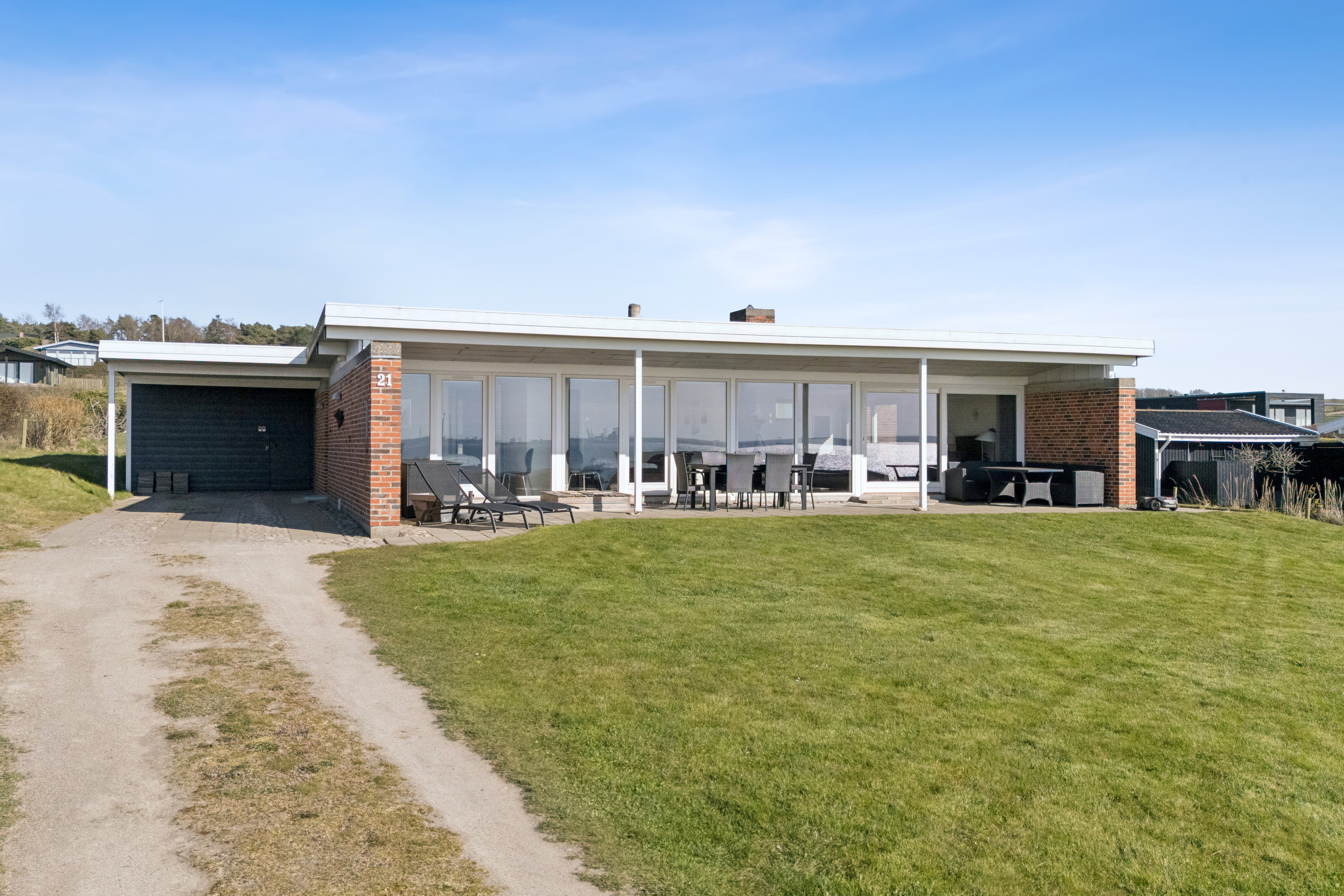 Fremhævet andet billede i fuldskærmstilstand. Billede af Solbakken 21, Skødshoved Bro, 8420 Knebel